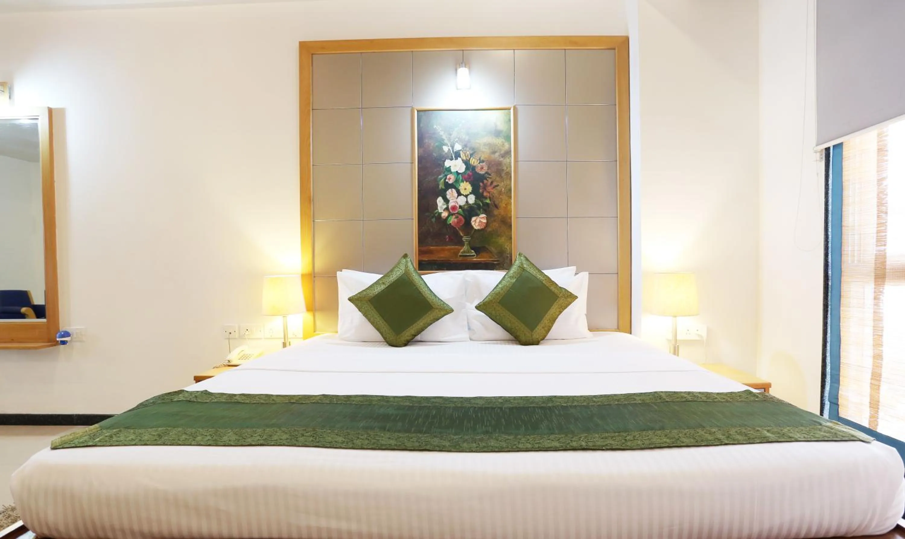 Bed in Treebo Edha Suites Koramangala
