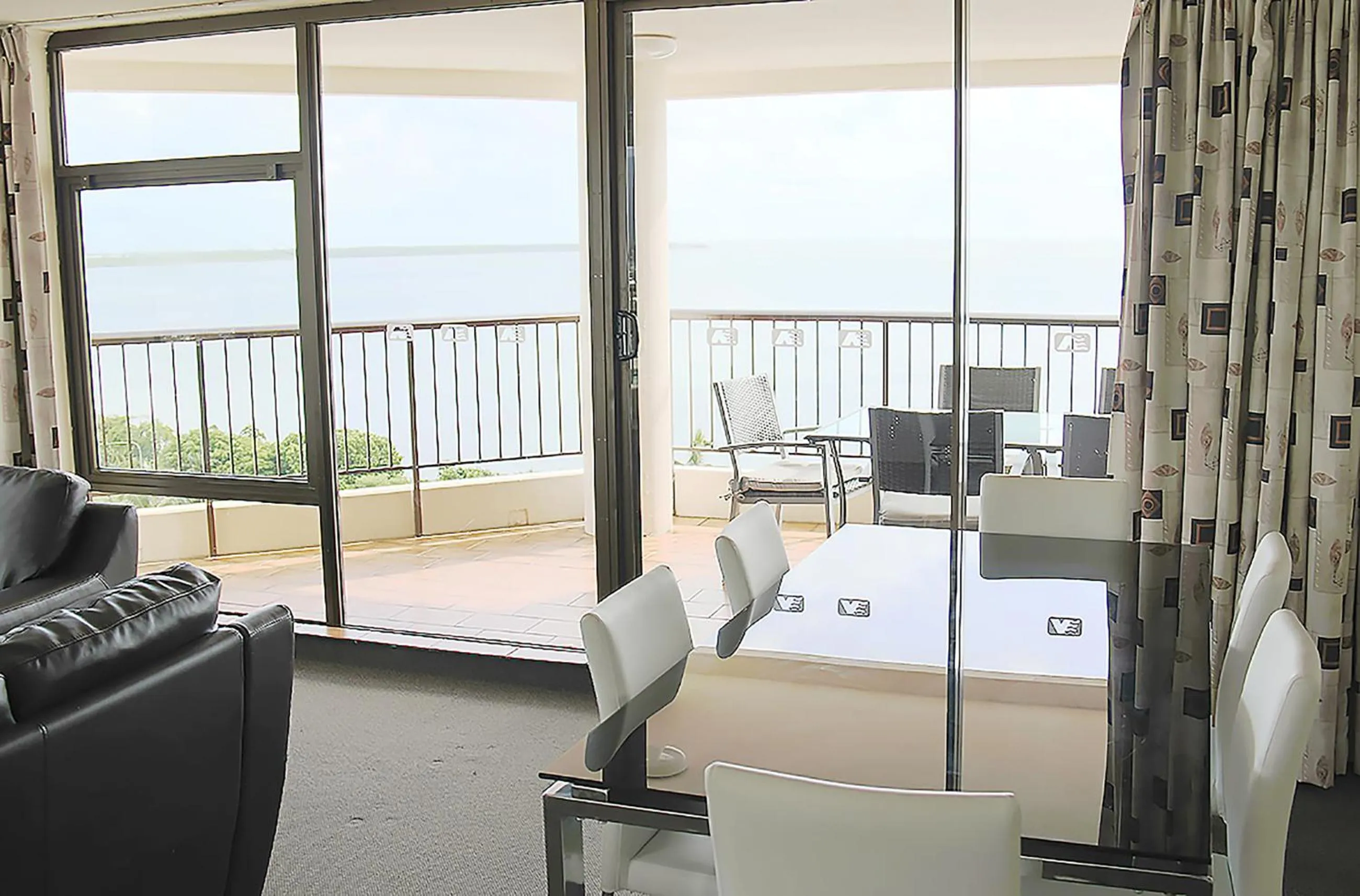 Balcony/Terrace in Cairns Aquarius