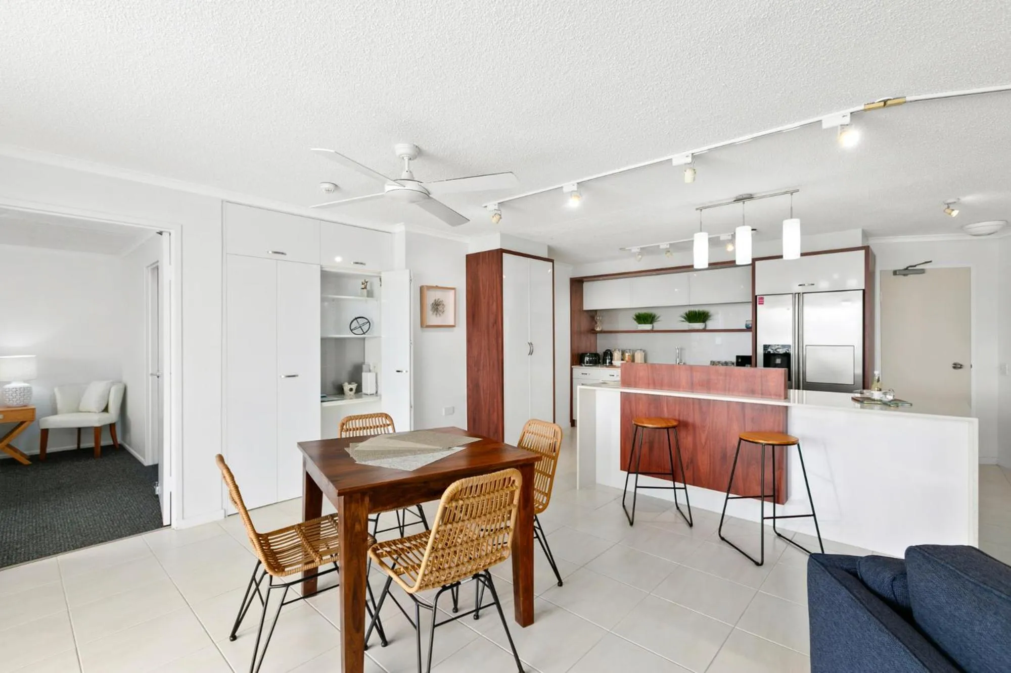 Dining area in Cairns Aquarius