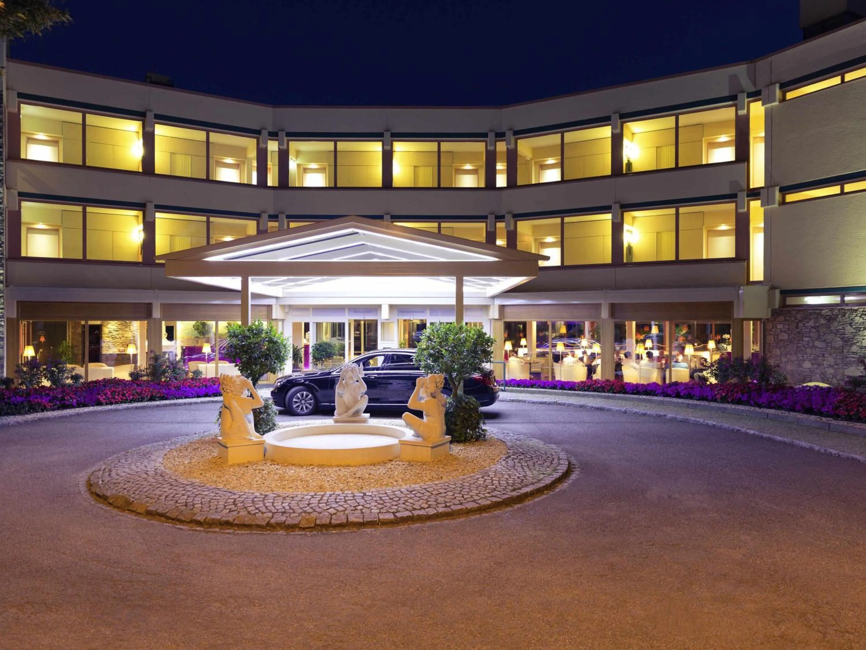 Property building in Mercure Hotel Panorama Freiburg