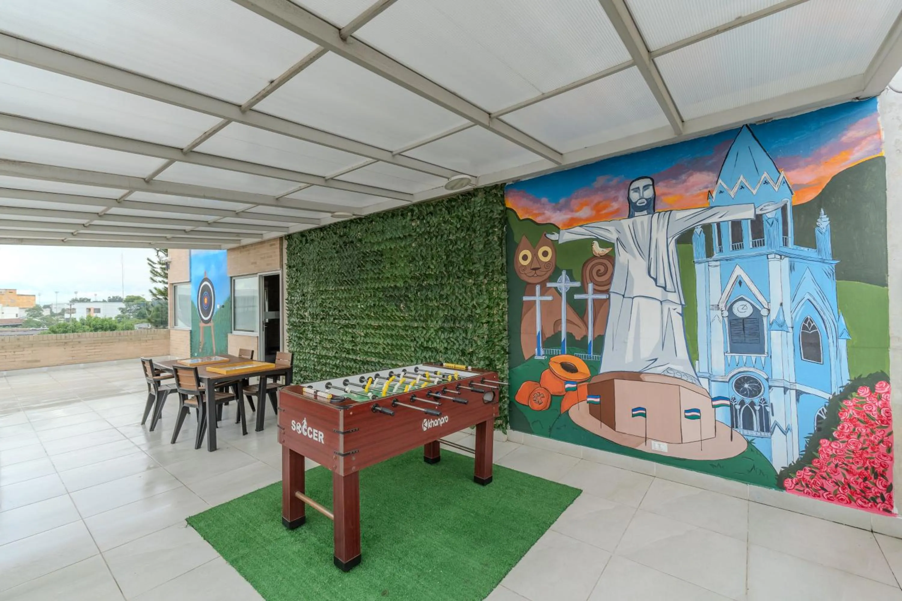 Game Room in Hotel Quinta Norte Chipichape