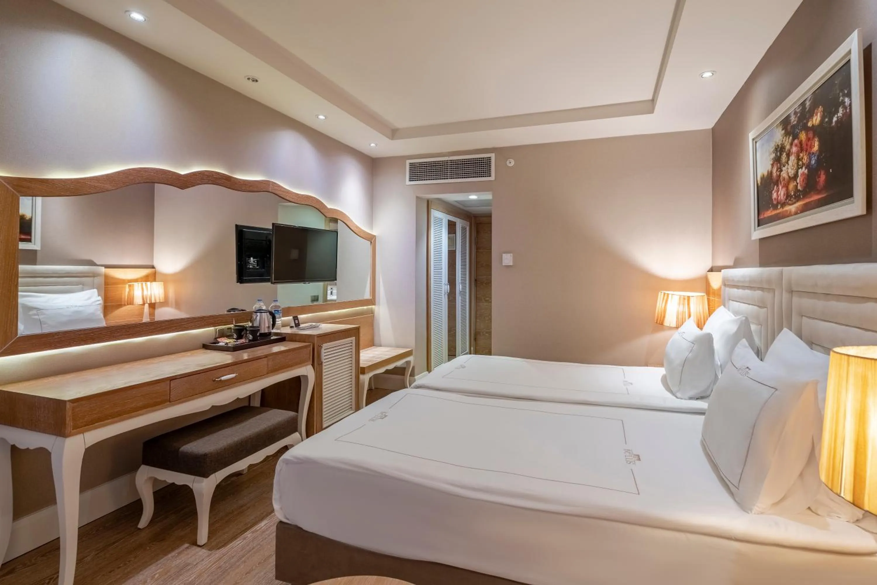 Bedroom, Bed in Bellis Deluxe Hotel & Heated for Winter Aqua Park