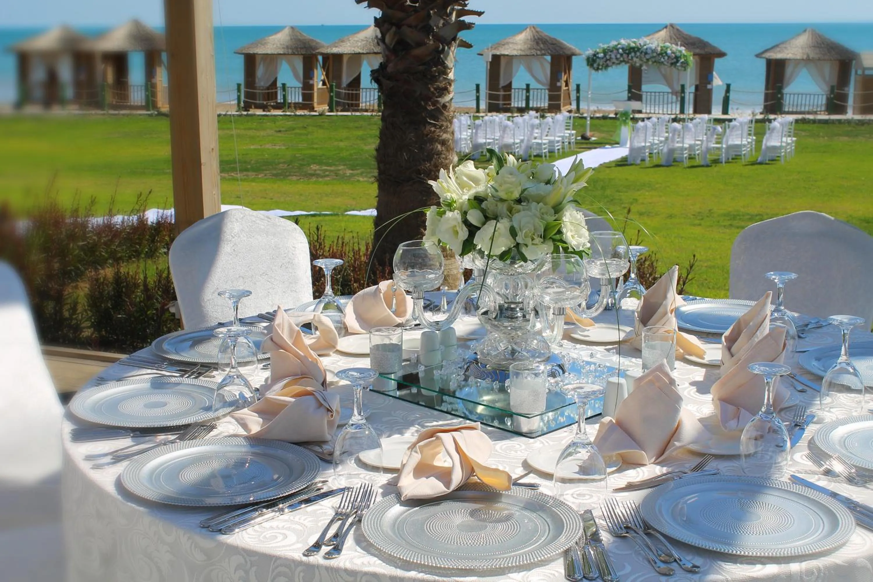 Food and drinks in Bellis Deluxe Hotel & Heated for Winter Aqua Park