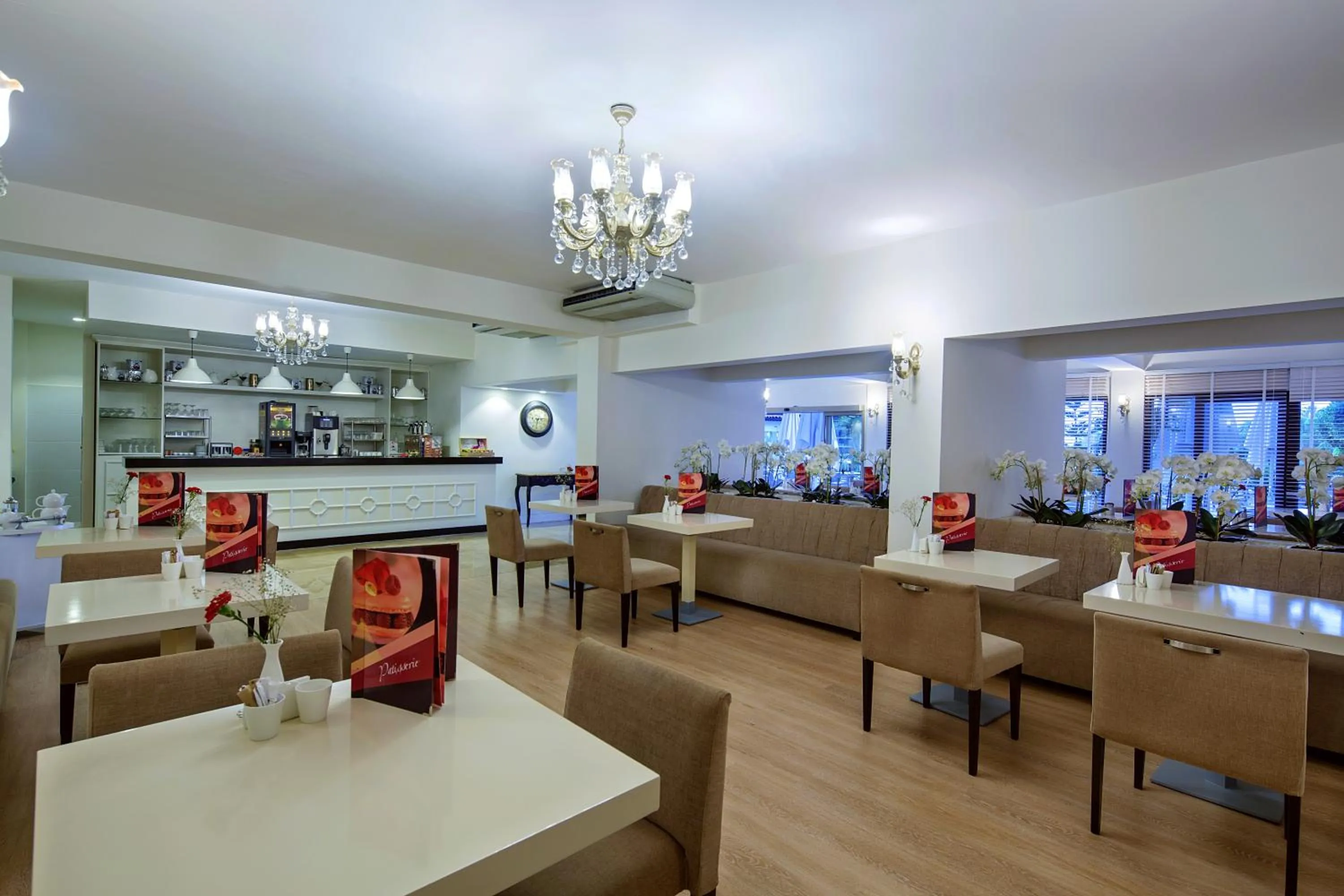 Food and drinks in Bellis Deluxe Hotel & Heated for Winter Aqua Park