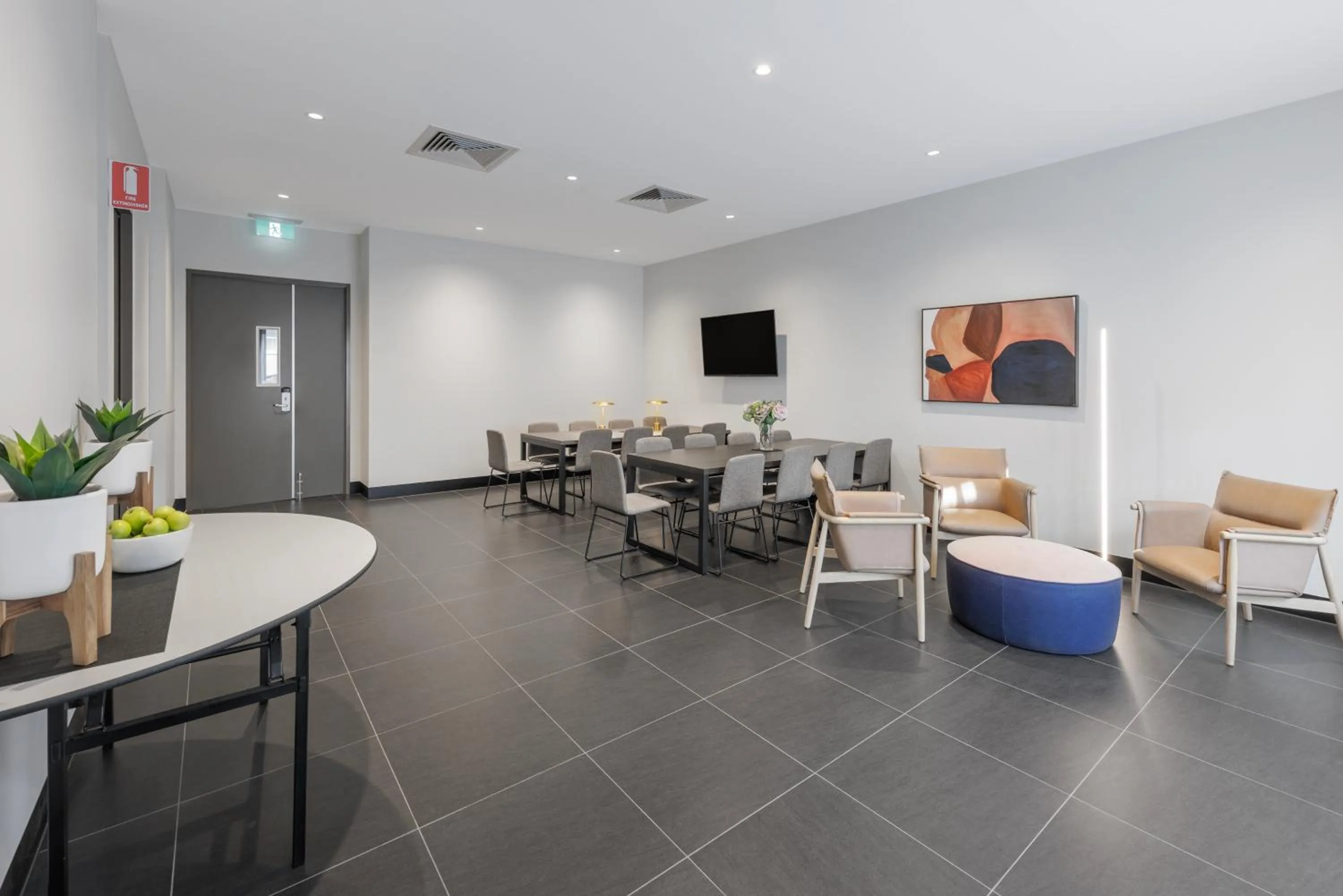 Business facilities in Quest Preston