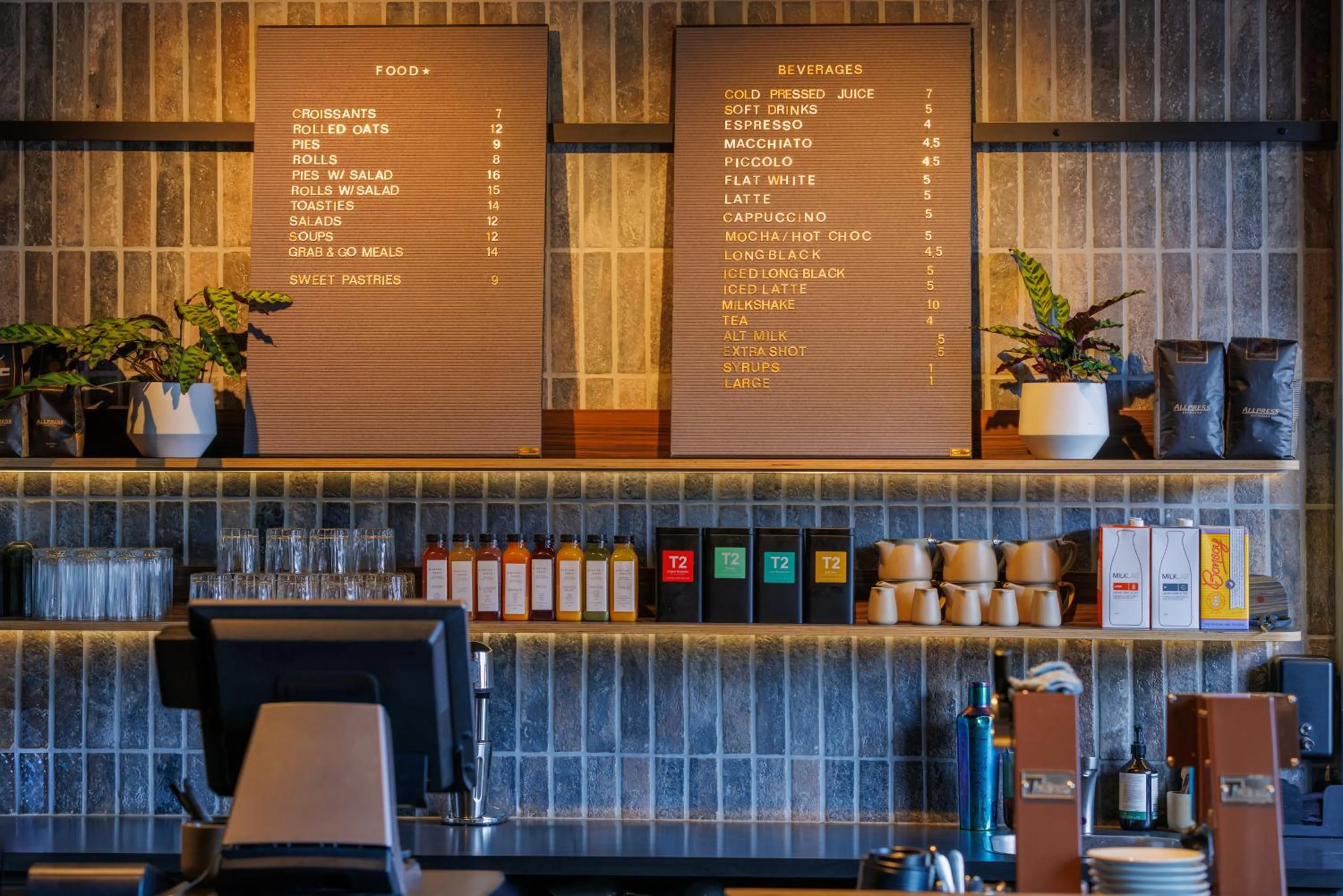 Restaurant/places to eat in Quest Preston