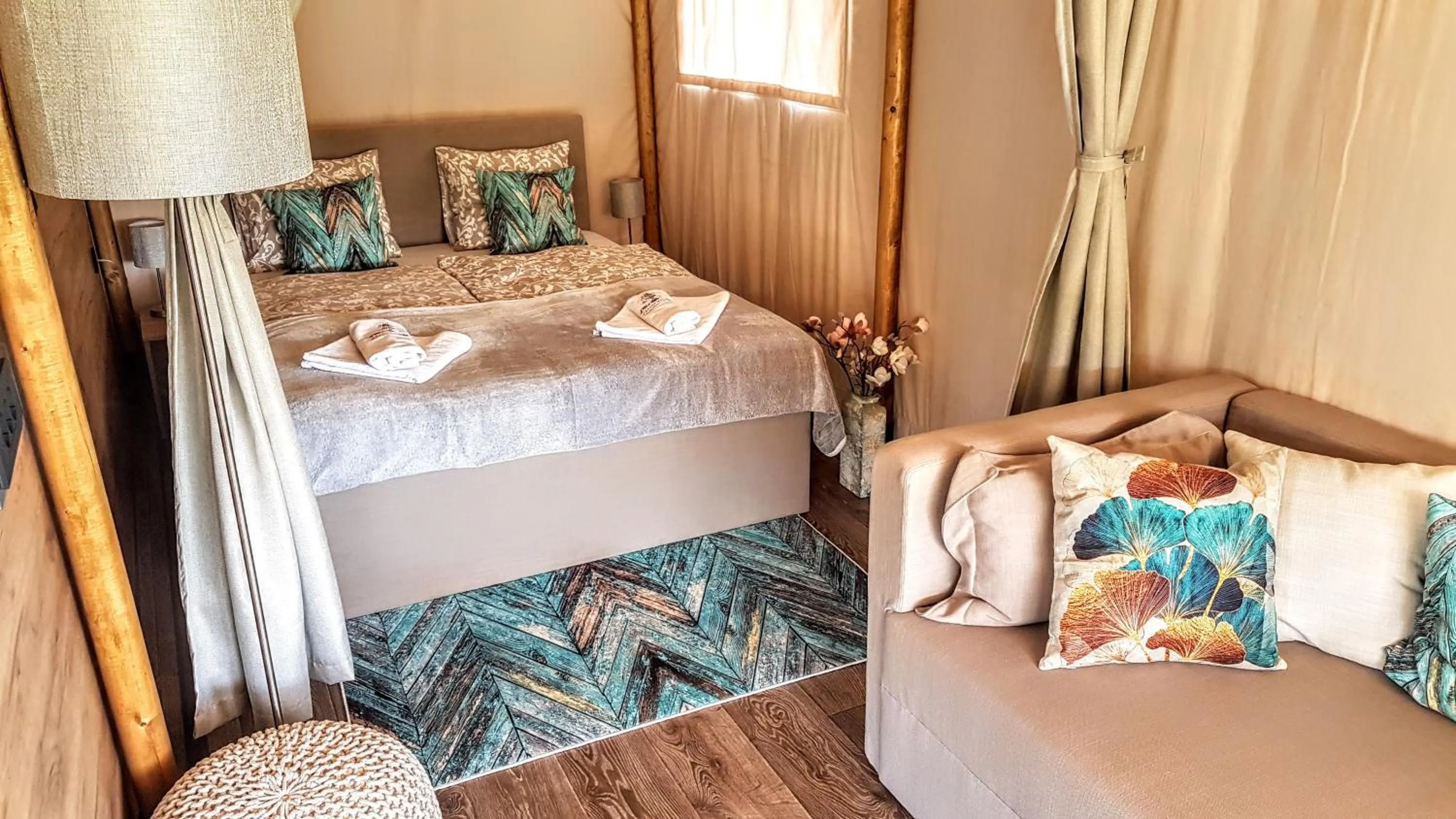 Bed in Pálos Resort