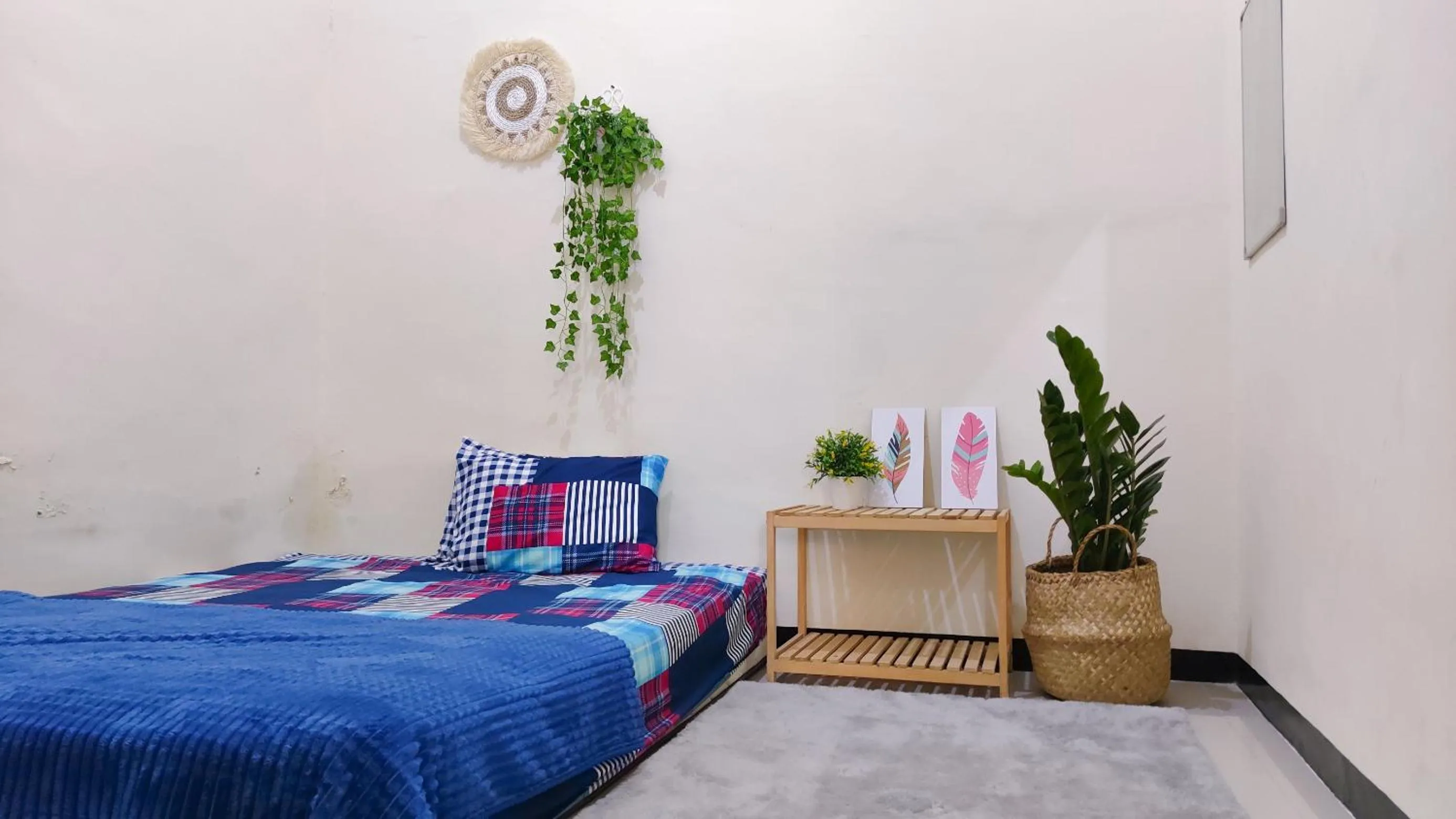 Bed in Surabaya Homey near ITS Syariah