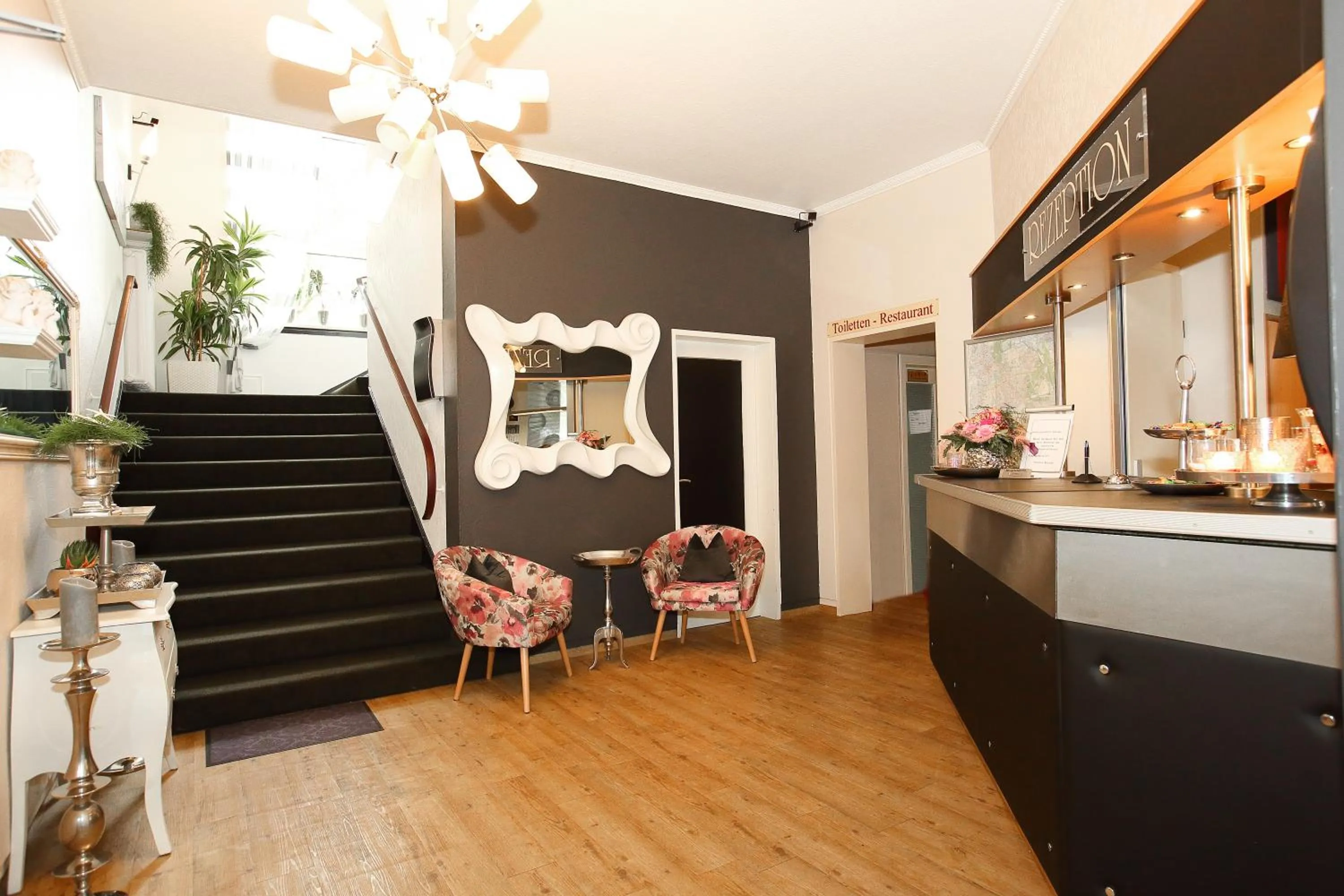 Lobby or reception in Arena Hotel