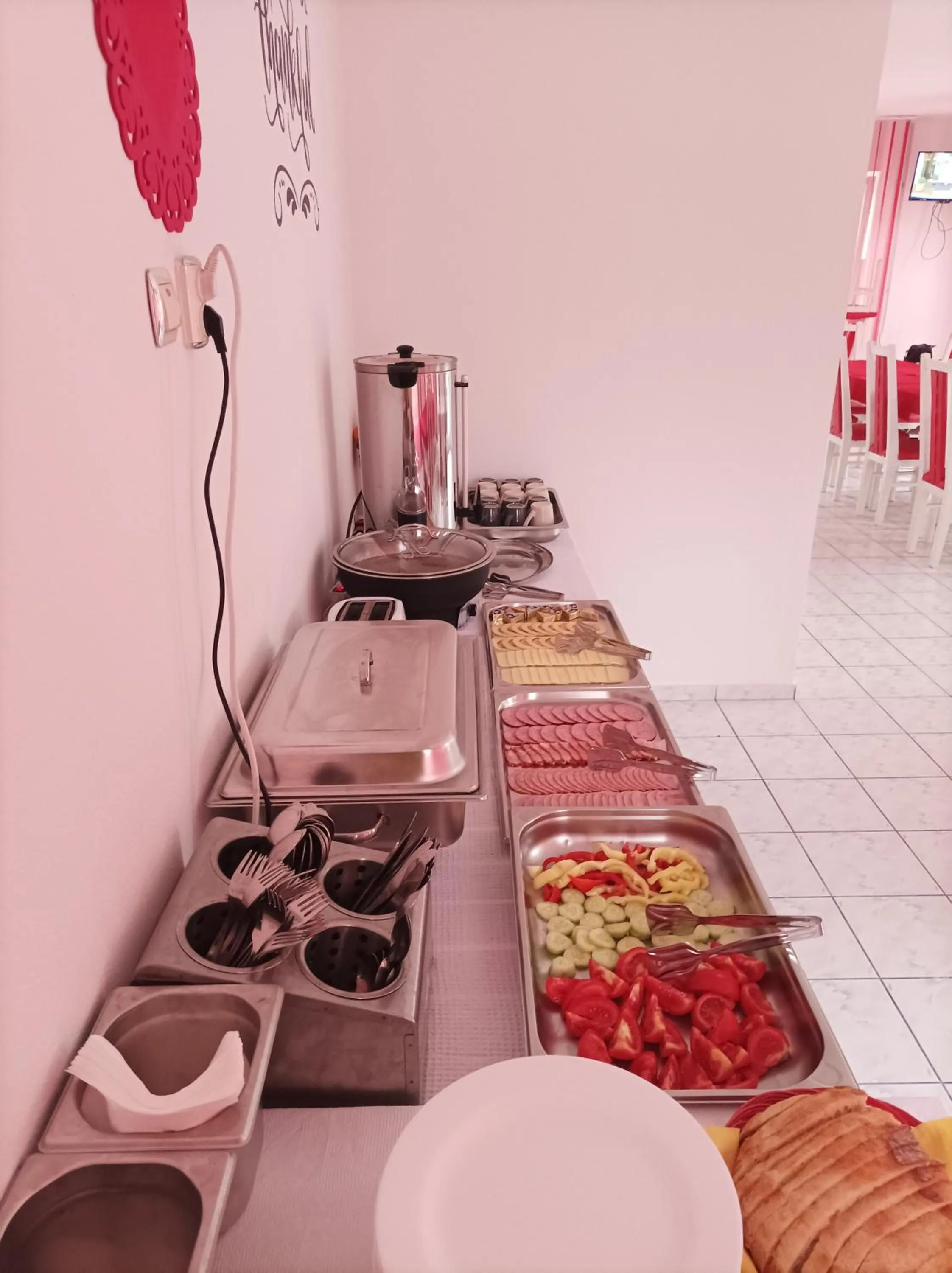 Restaurant/places to eat in Zoltán & Erika Panzió Parajd