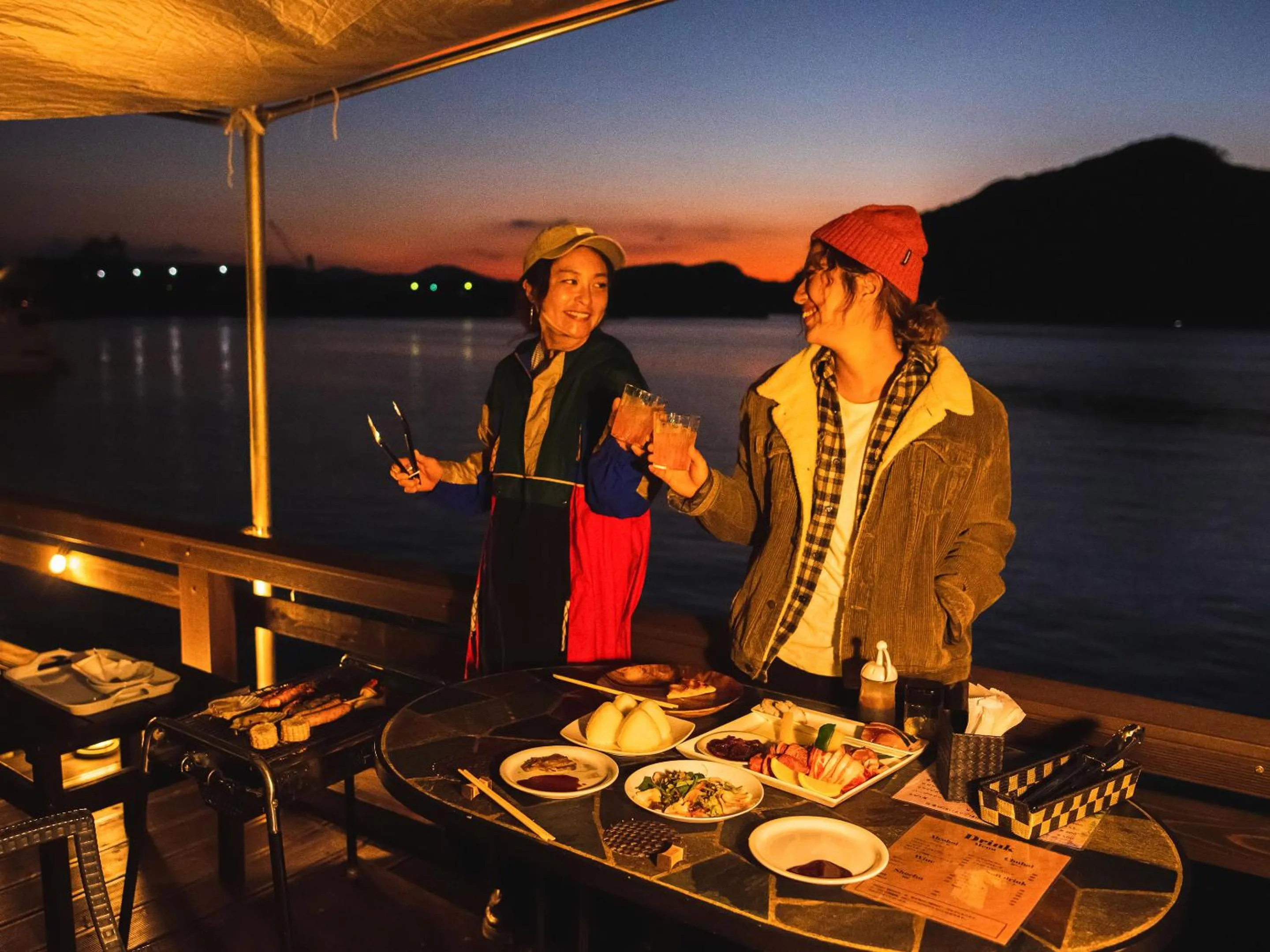 Dinner in Calm Lanai Harbor