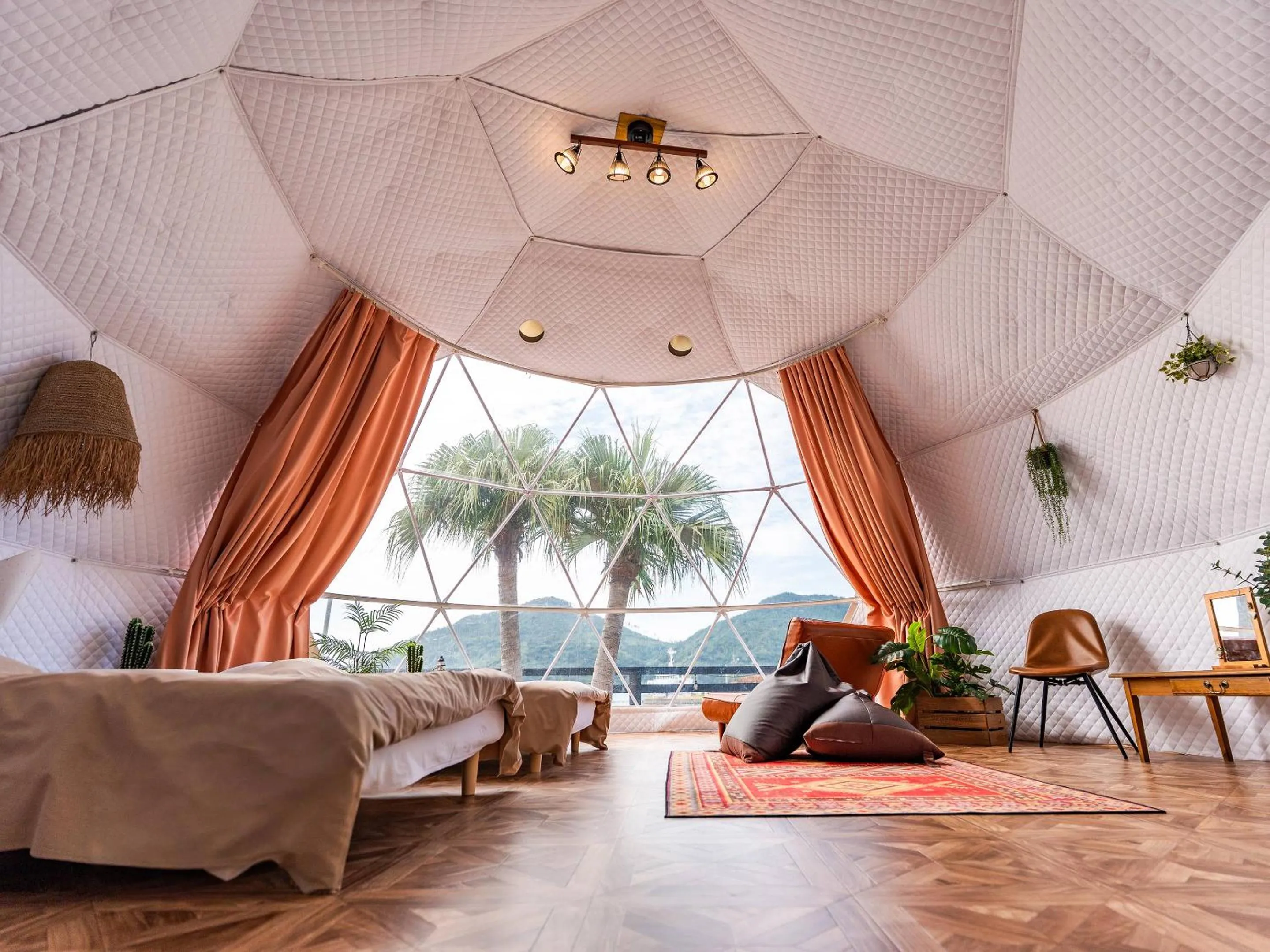 Photo of the whole room in Calm Lanai Harbor