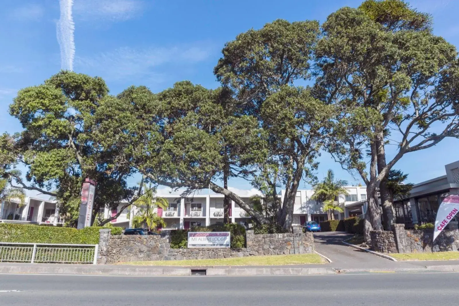 Facade/entrance in Mt Albert Motor Lodge