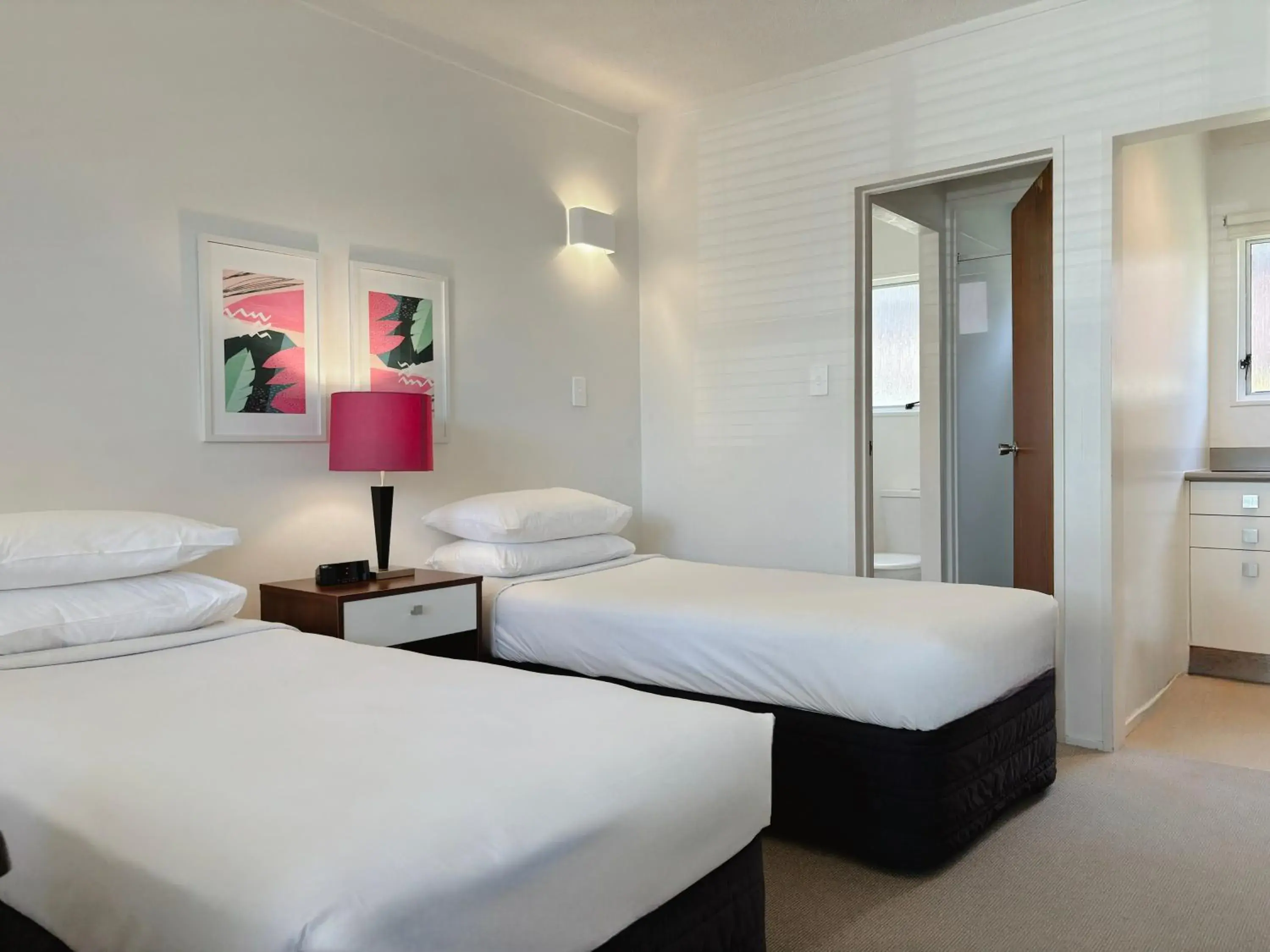 Small Twin Room in Mt Albert Motor Lodge Small Twin Room in Mt Albert Motor Lodge