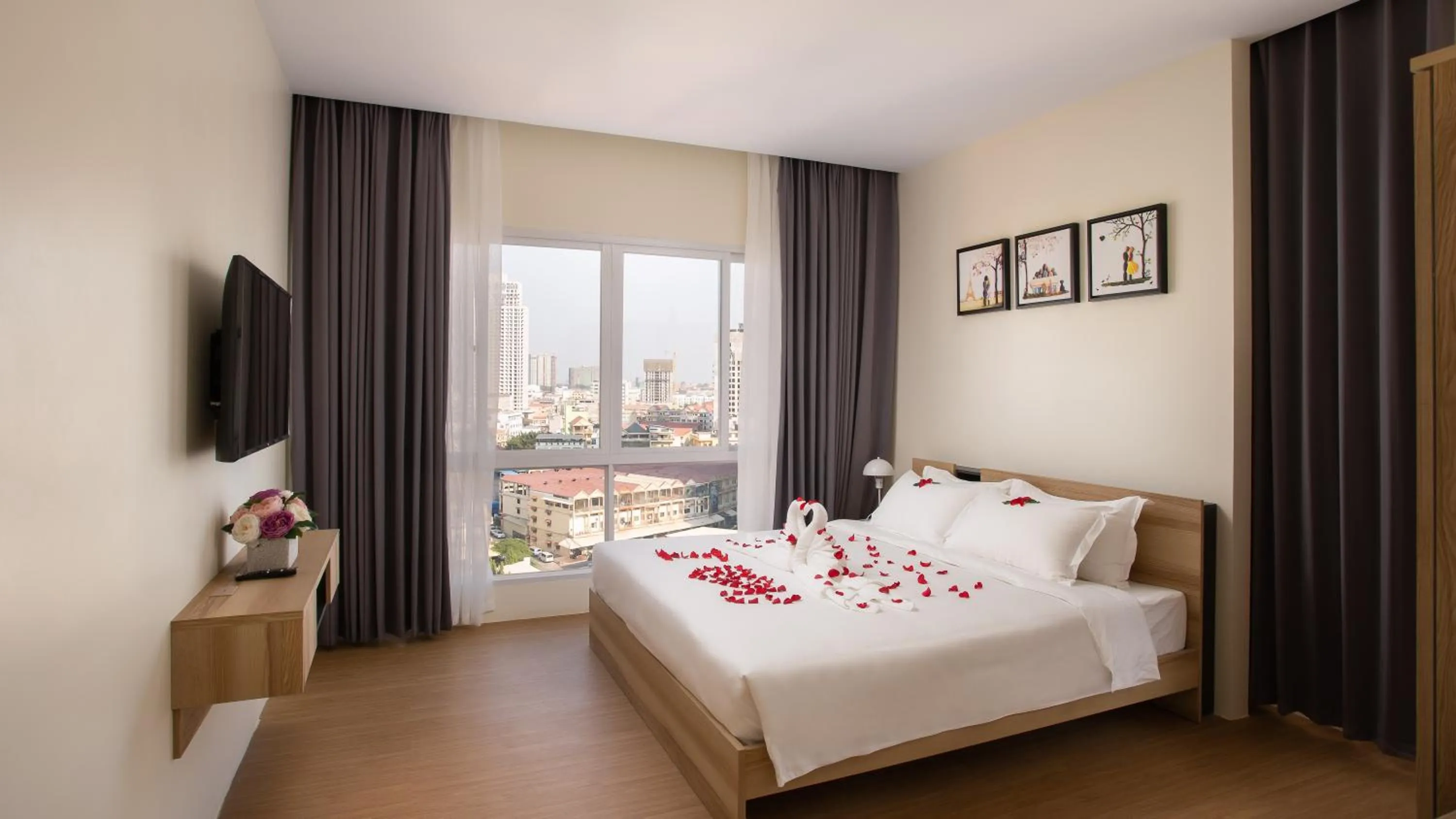 Photo of the whole room, Bed in TK VIEW HOTEL & APARTMENT