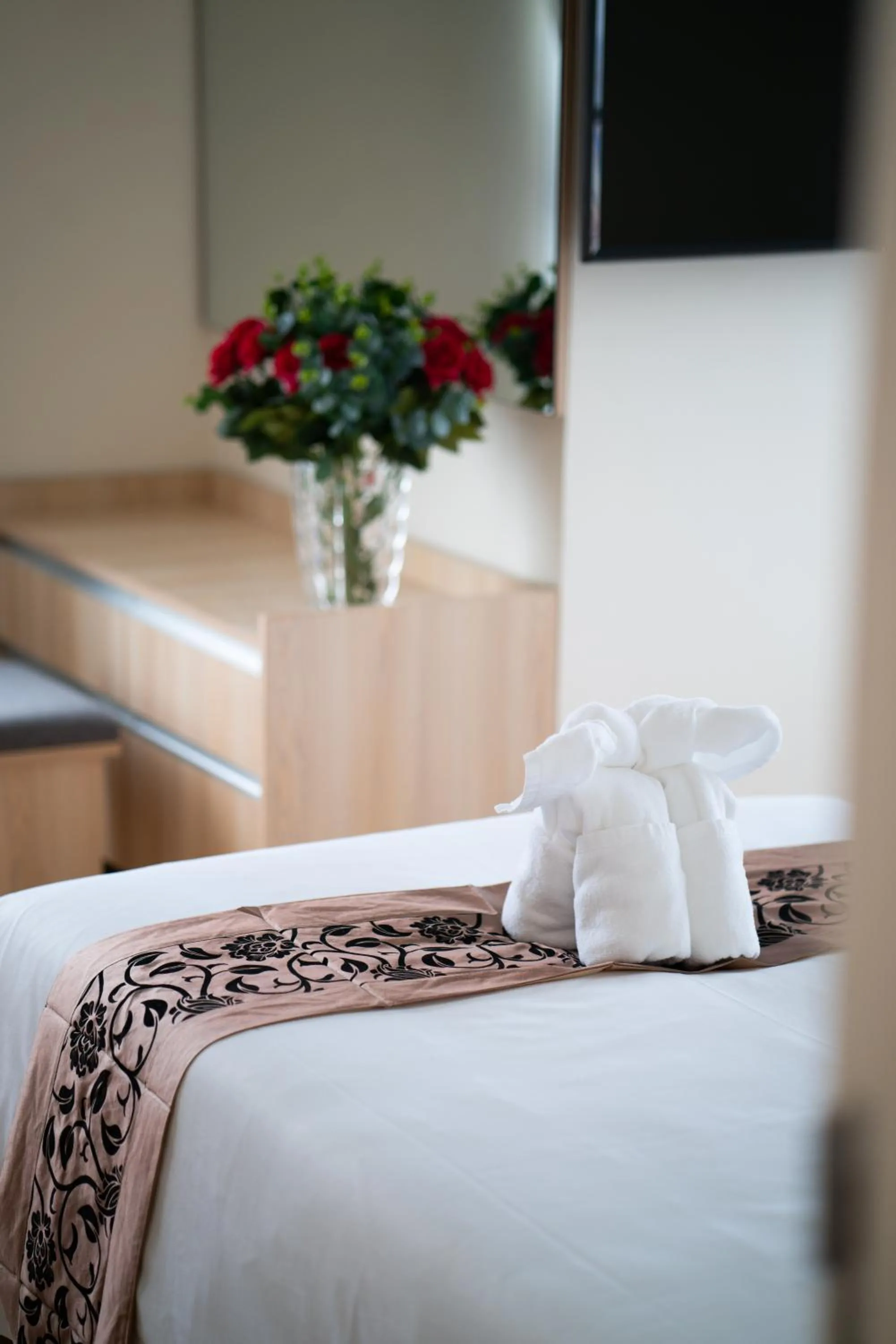 Bed in TK VIEW HOTEL & APARTMENT