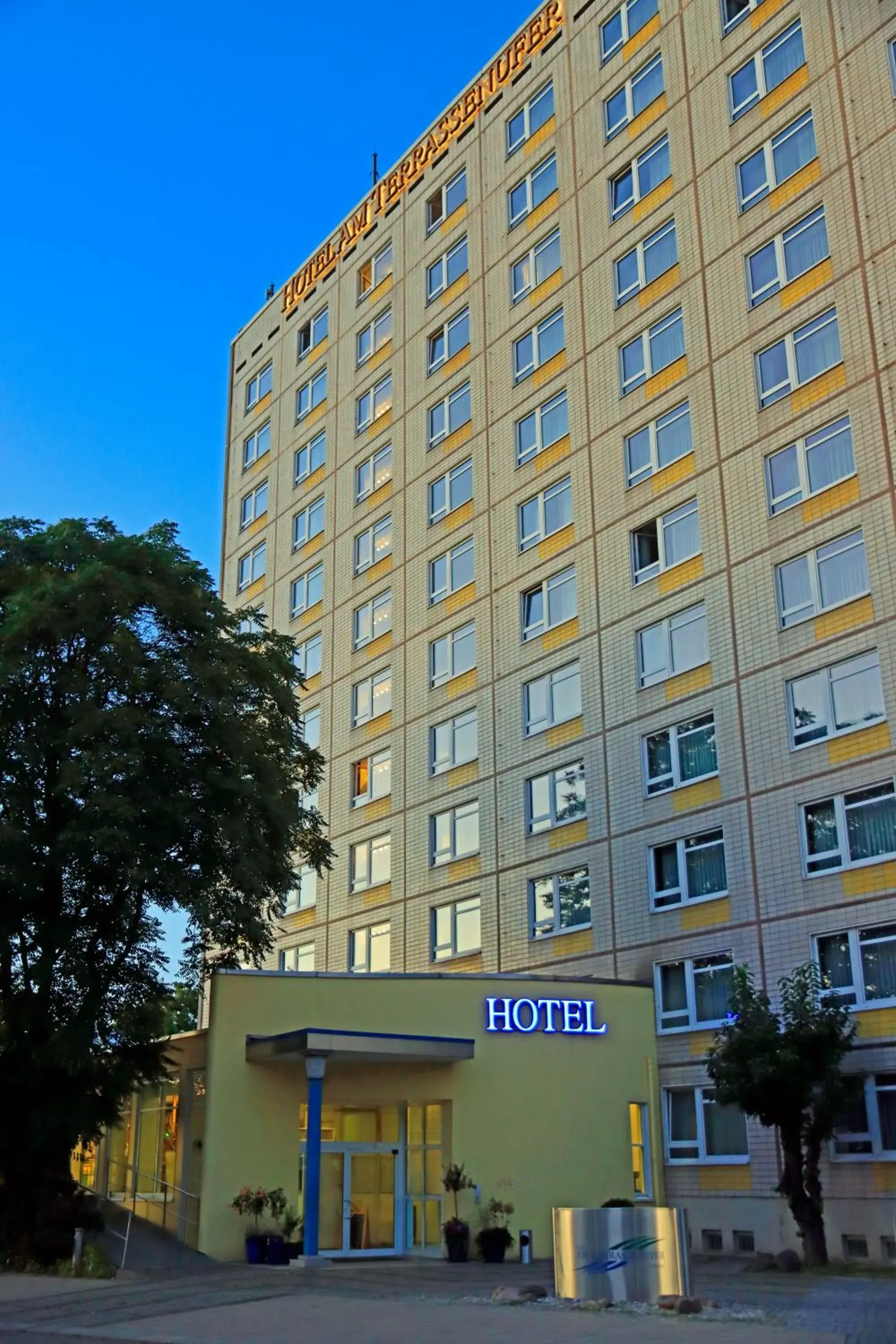 Property building in Hotel Am Terrassenufer Property building in Hotel Am Terrassenufer