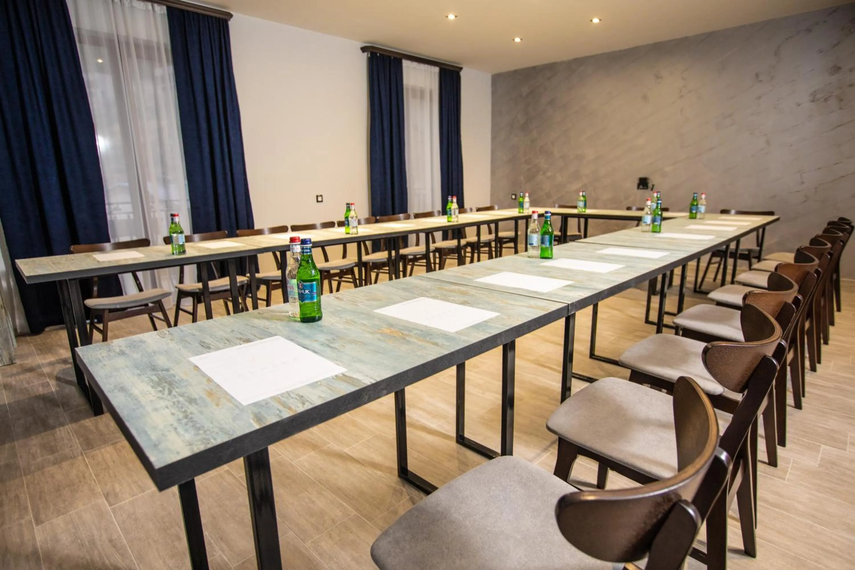 Business facilities in Alaska Resort