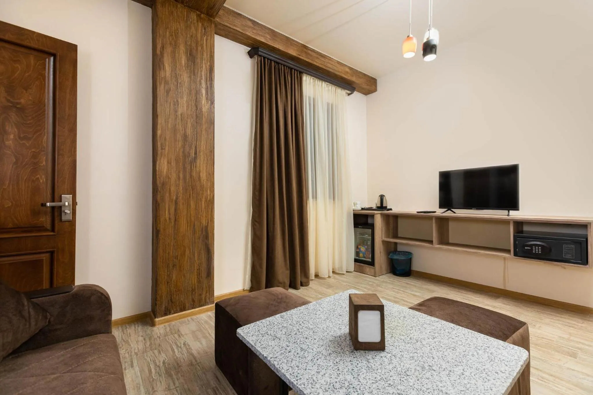 TV and multimedia in Alaska Resort