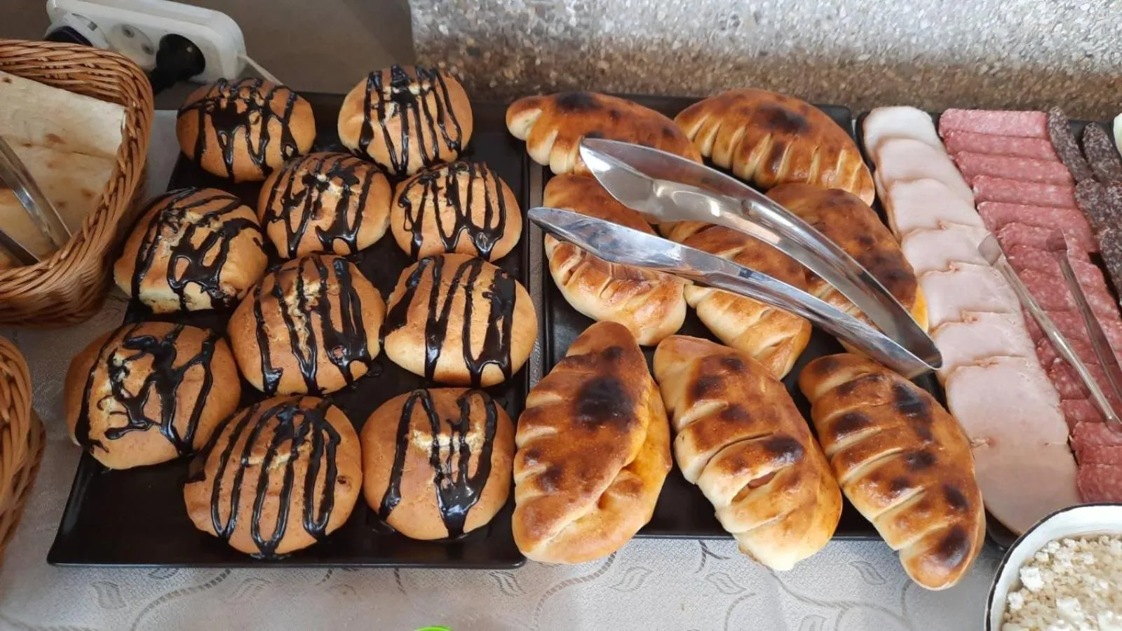 Breakfast in Alaska Resort