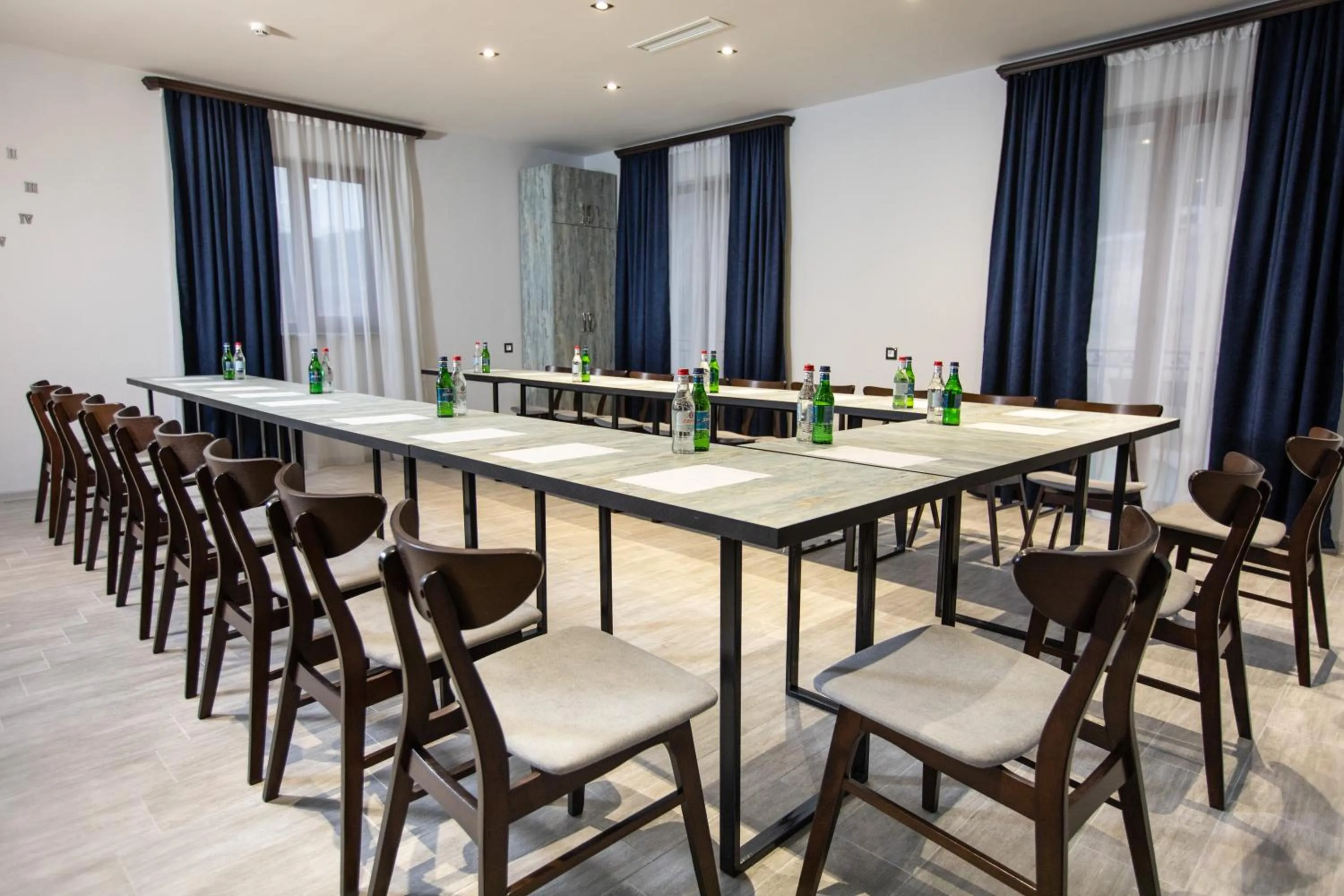 Business facilities in Alaska Resort