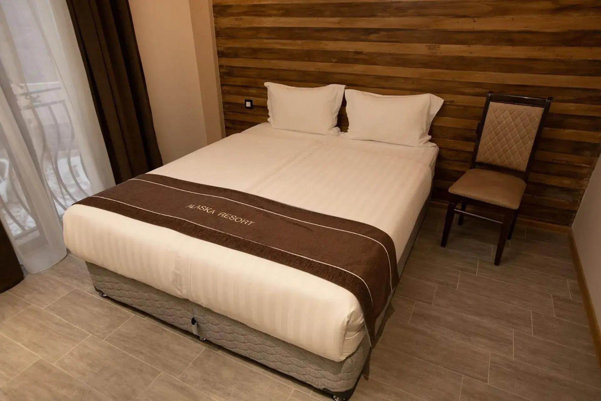 Standard Double Room in Alaska Resort Standard Double Room in Alaska Resort