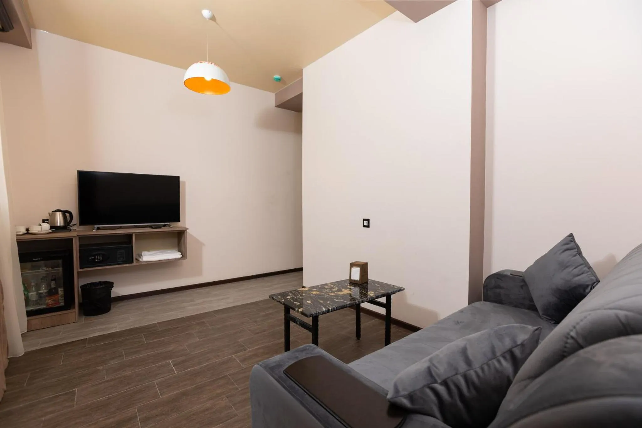 TV and multimedia in Alaska Resort