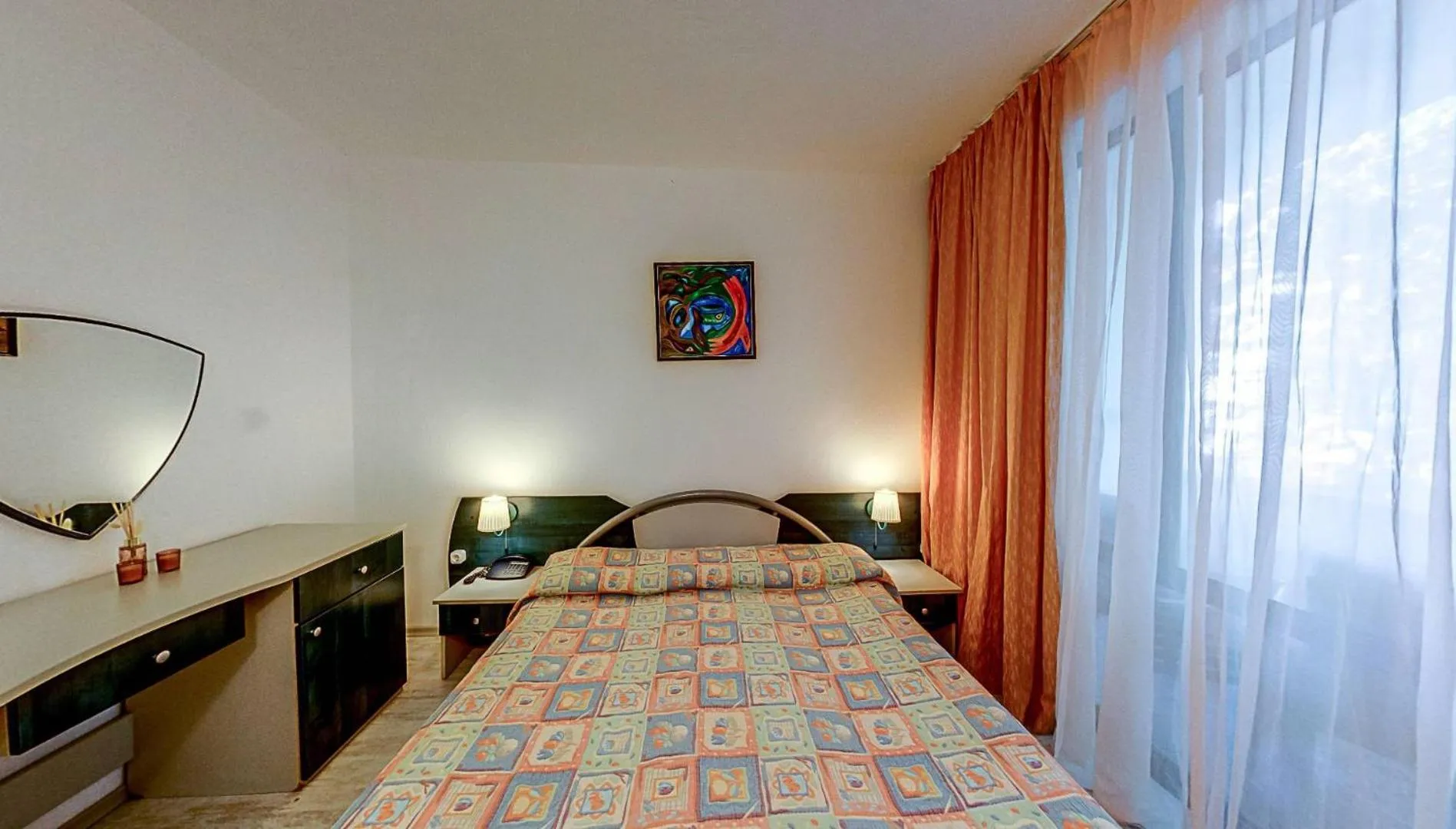 Bedroom, Bed in Elmar Hotel