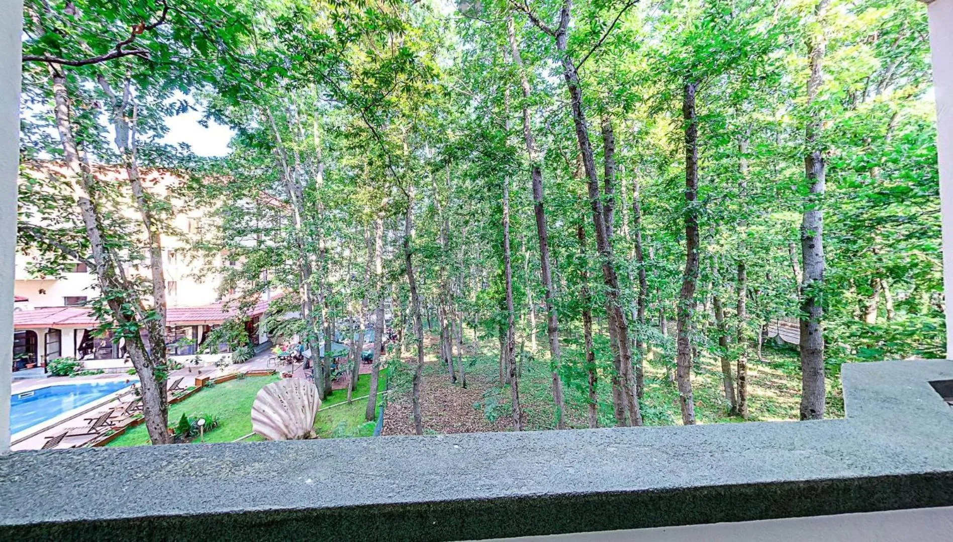 Natural landscape in Elmar Hotel