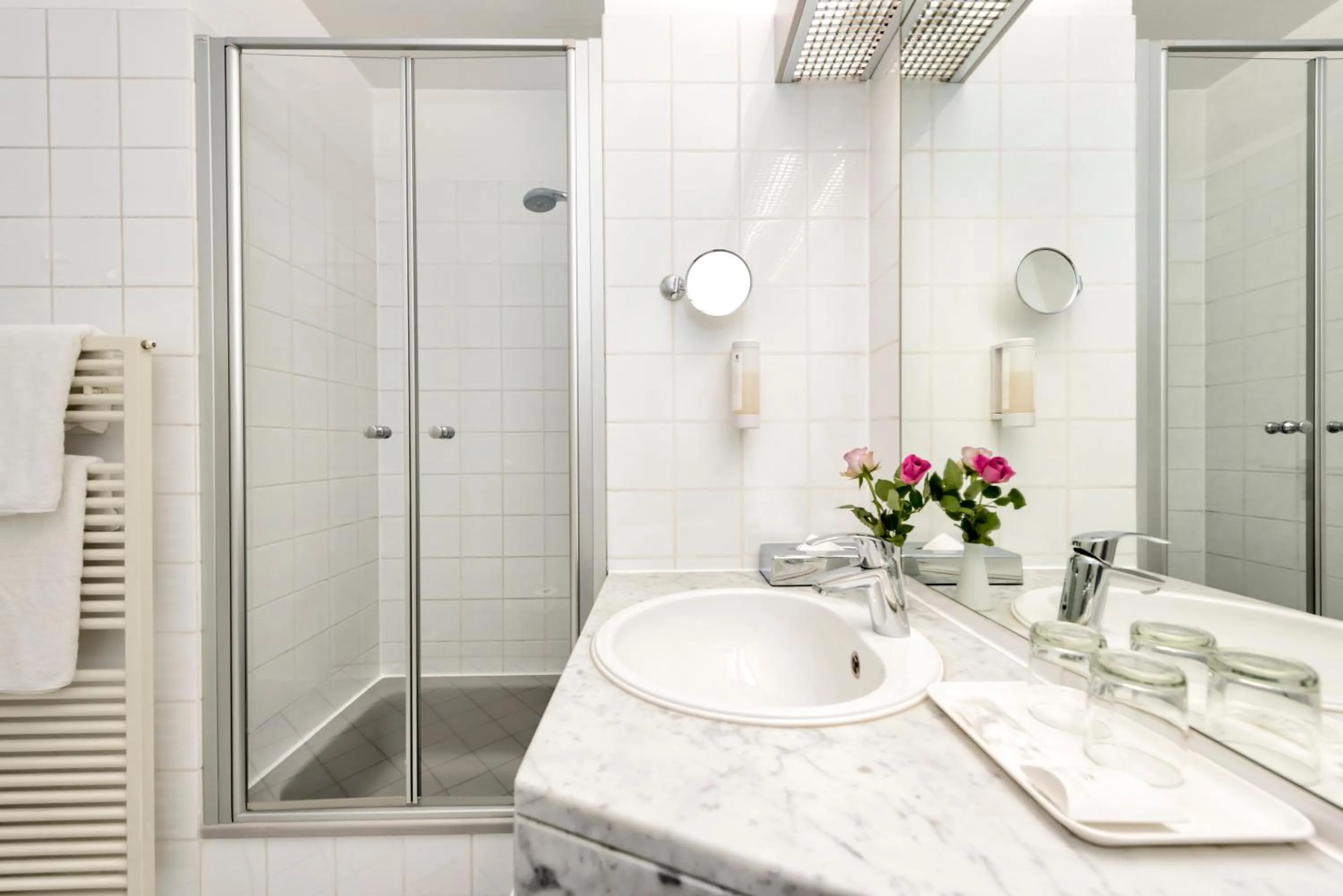 Shower, Bathroom in Best Western Hotel Sindelfingen City