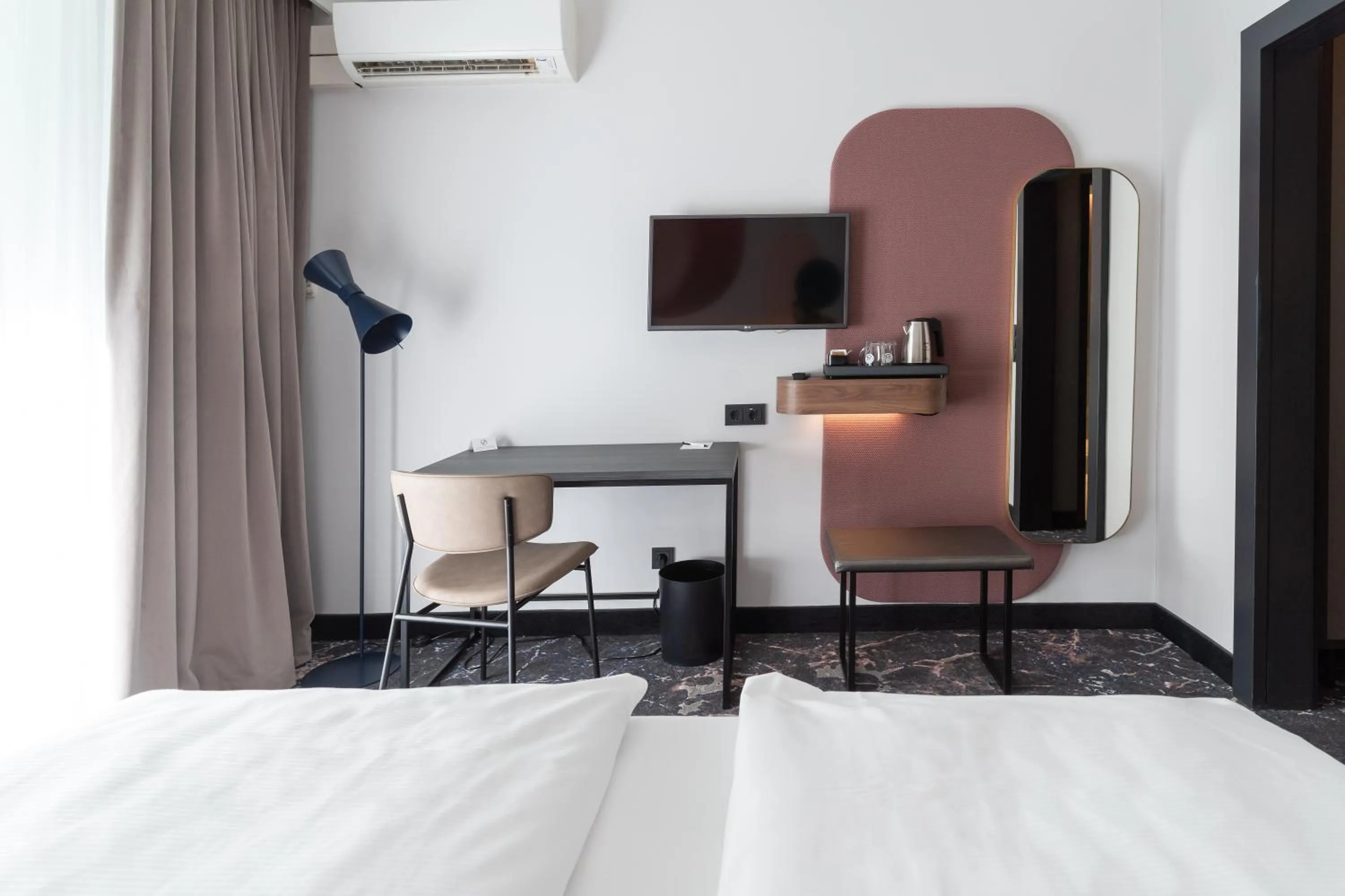 Bed in Mercure Mainz City Center