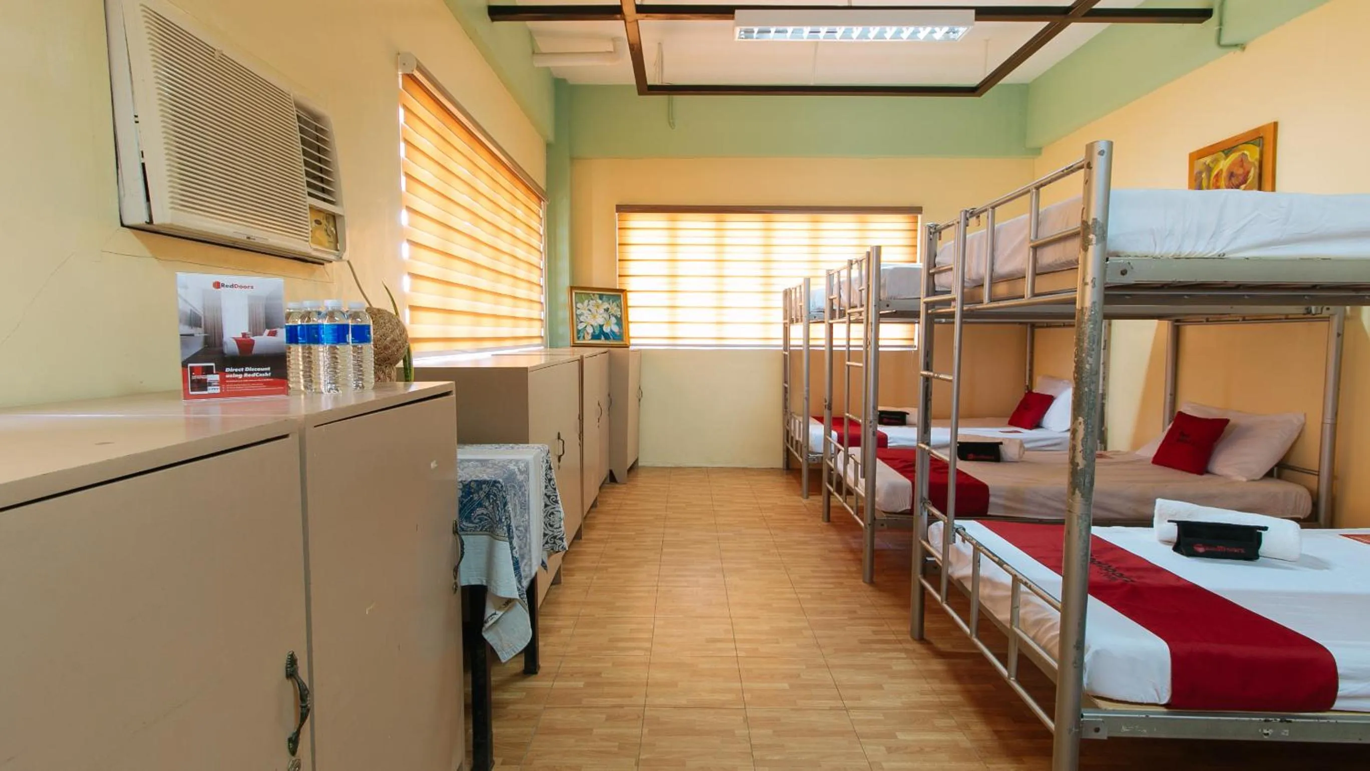 bunk bed, Bed in RedDoorz @ Arimbay Legazpi City