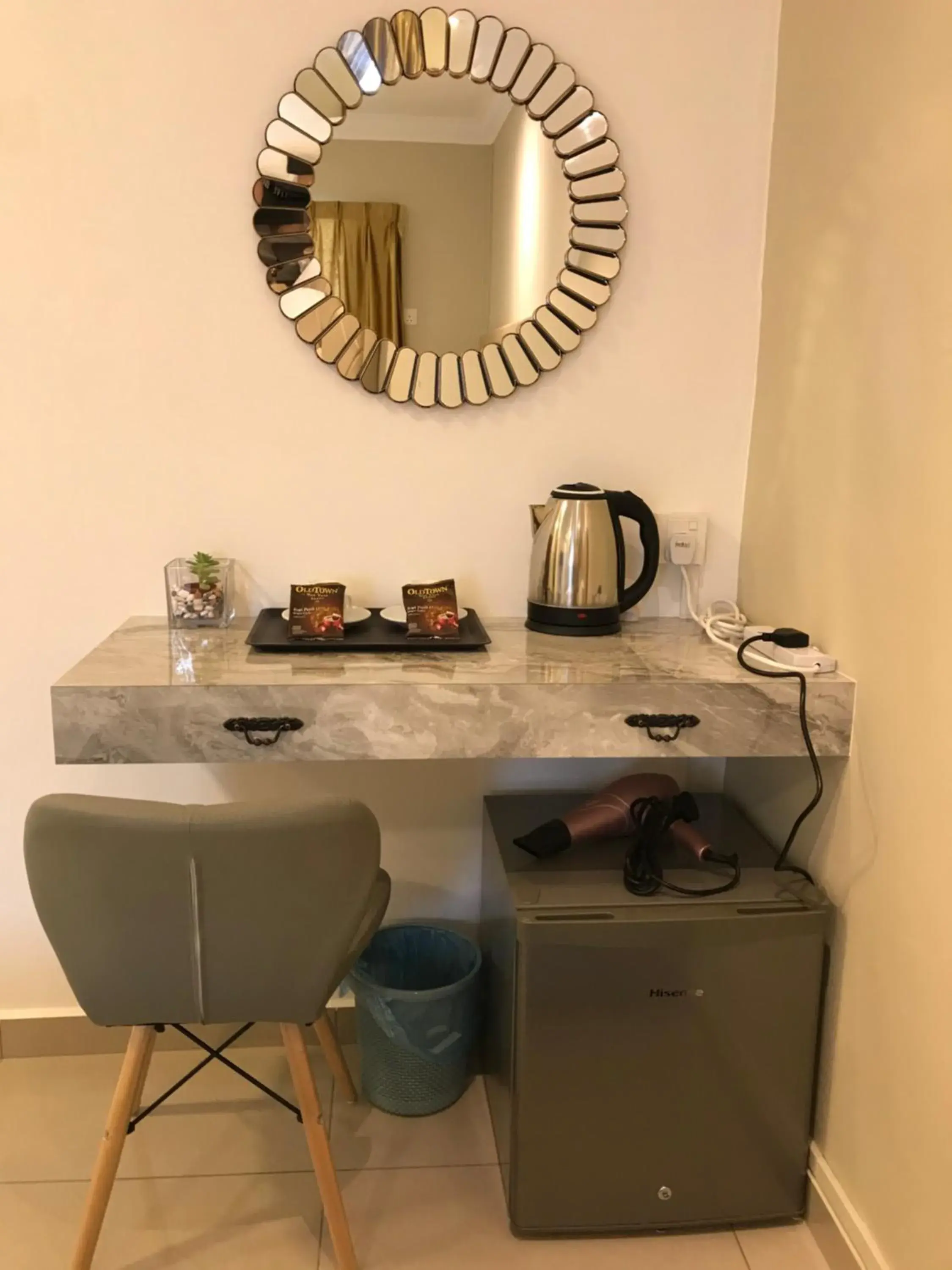 Art Heritage at Lucky 7 Art Heritage at Lucky 7