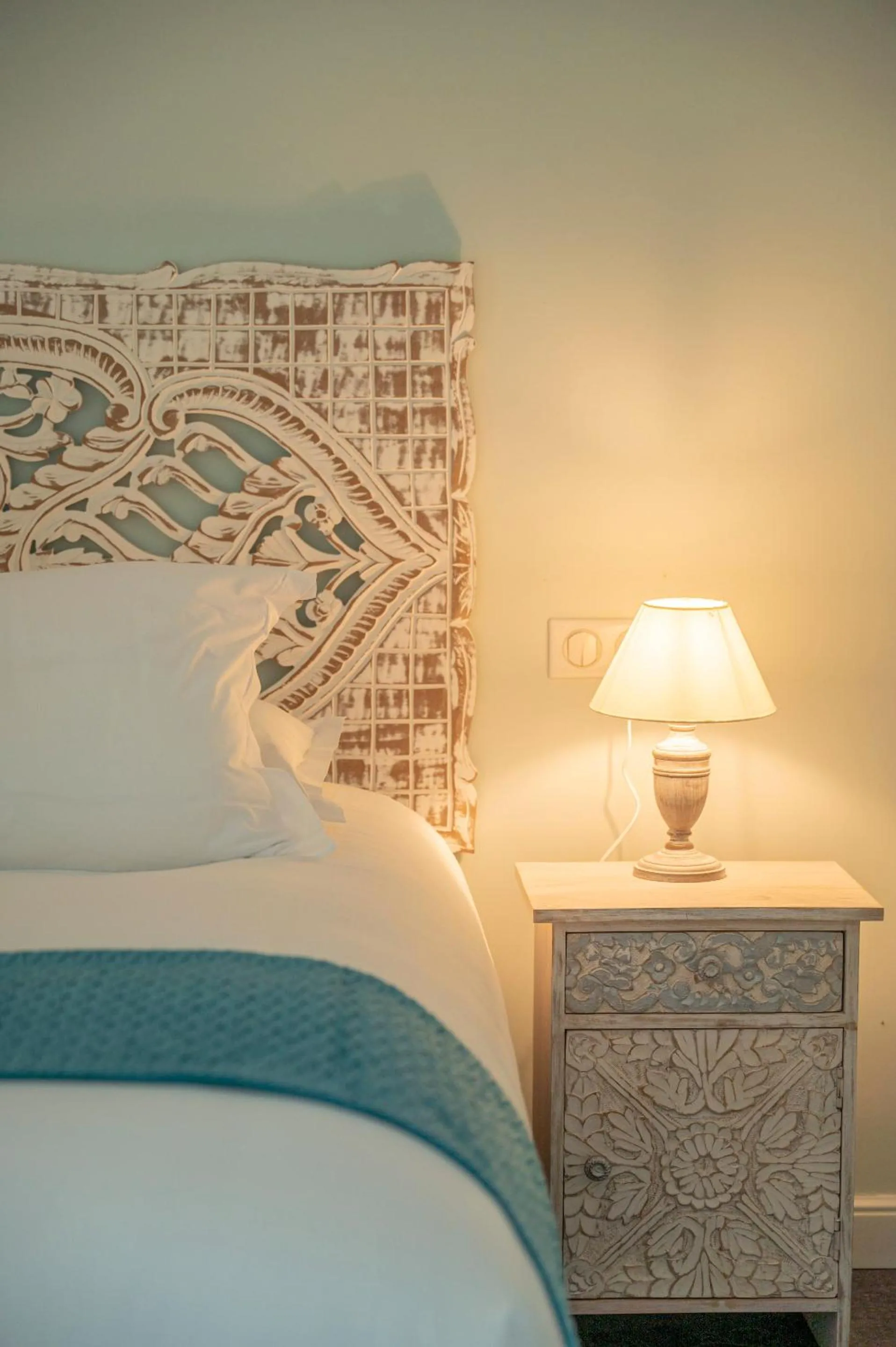 Photo of the whole room, Bed in Hôtel Cantu di Fiumu