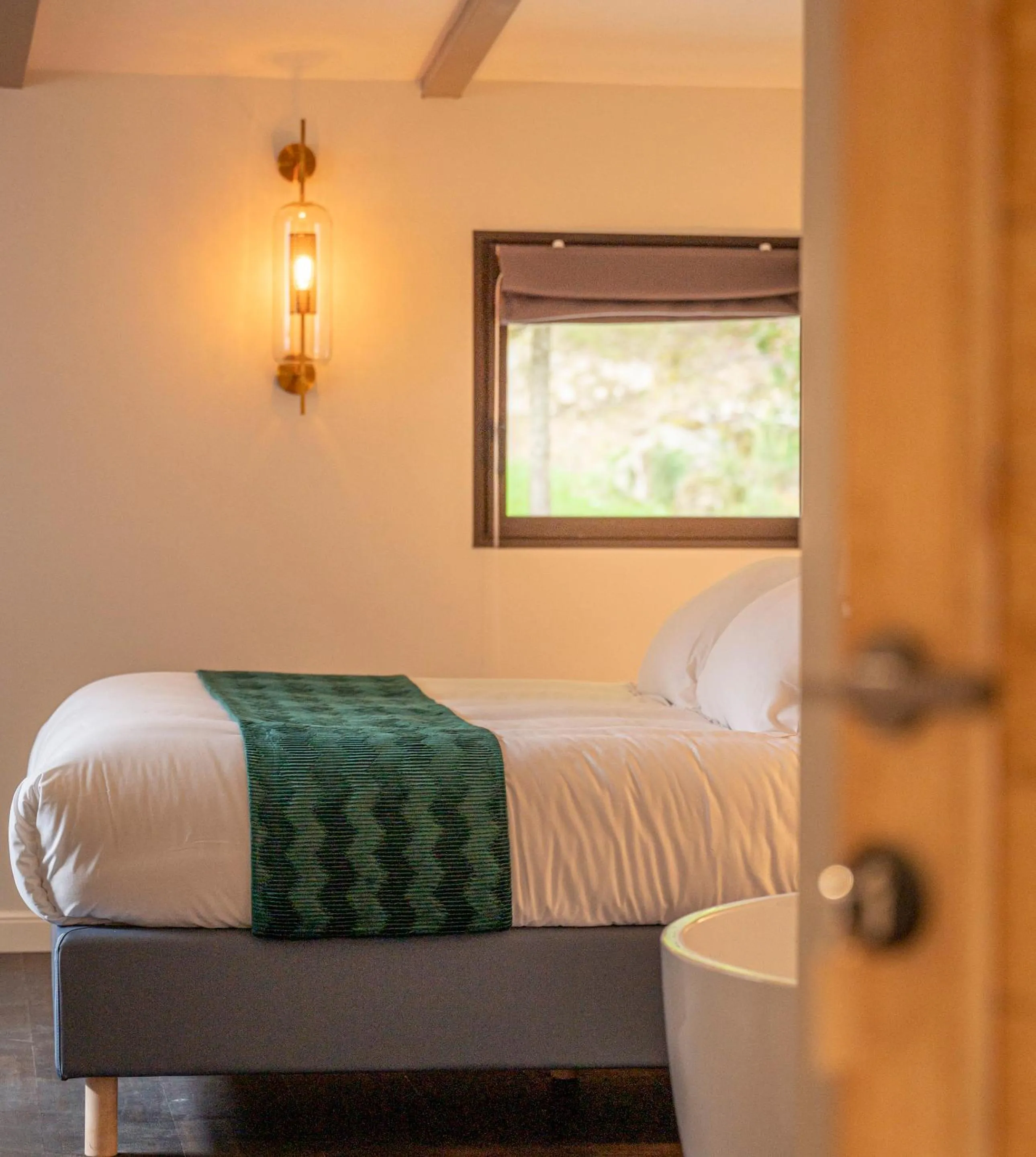 Photo of the whole room, Bed in Hôtel Cantu di Fiumu