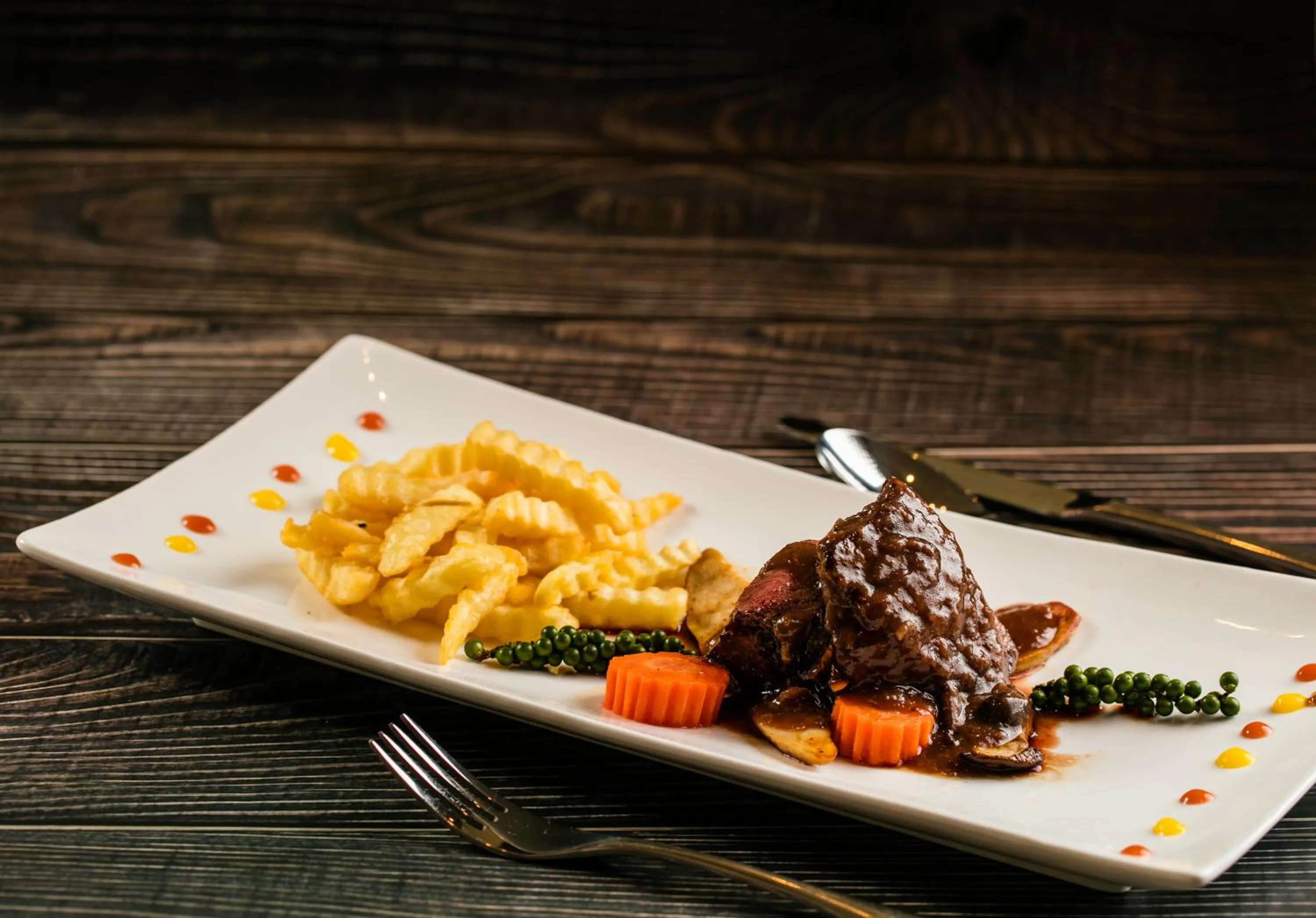 Restaurant/places to eat in Viryla Boutique Hotel