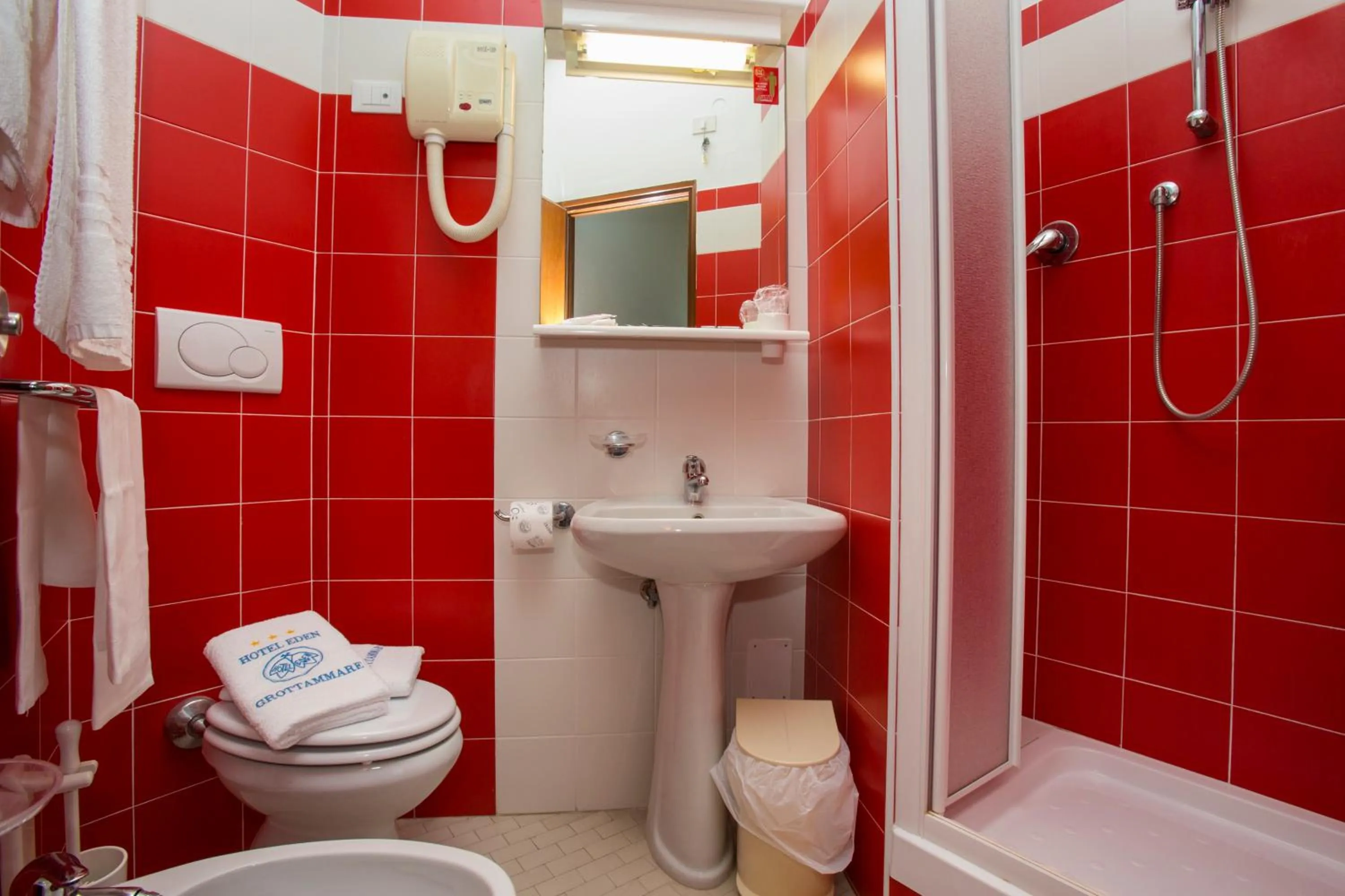 Toilet in Hotel Eden