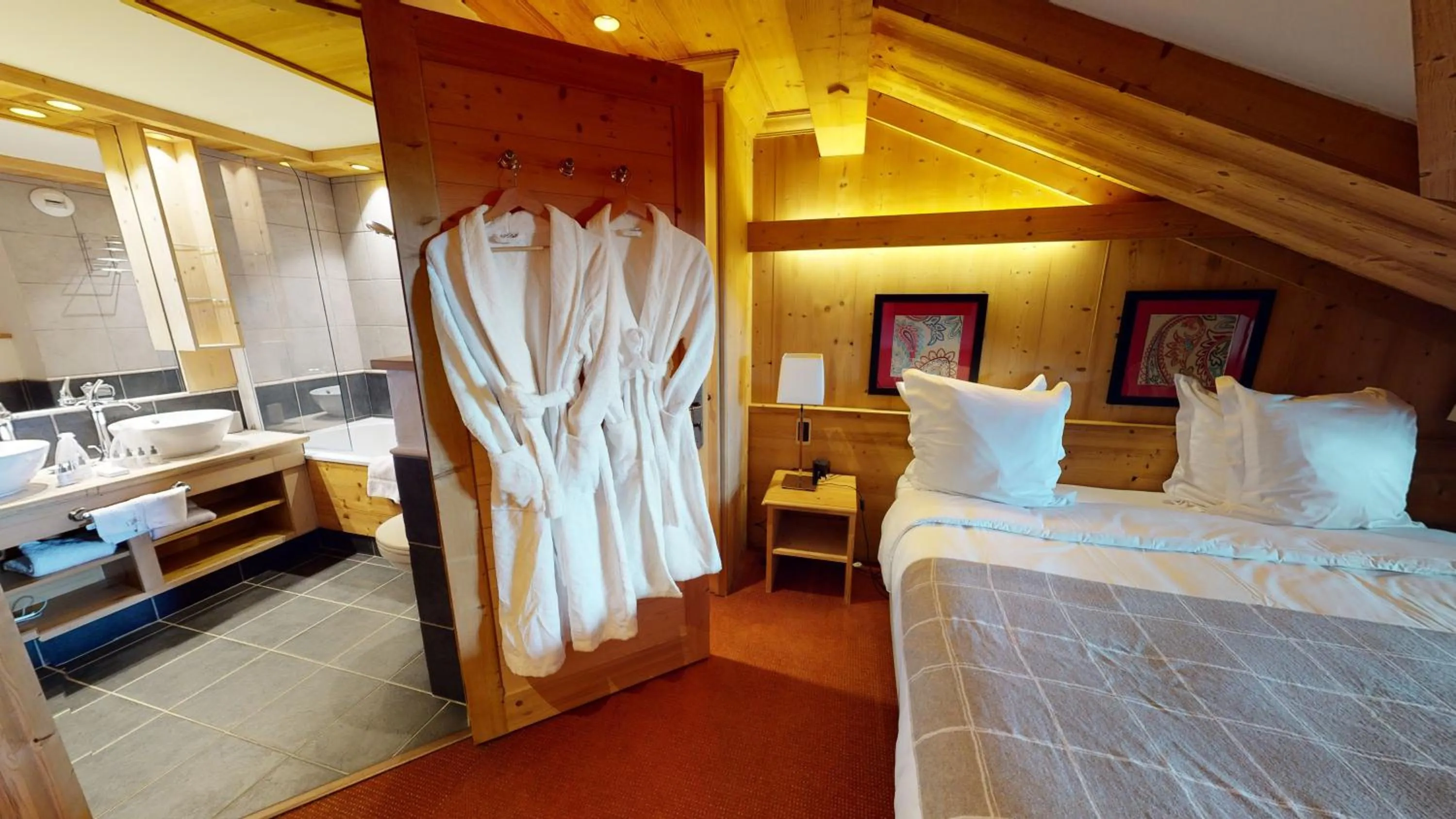 Photo of the whole room, Bed in Résidence Le Lys Martagon