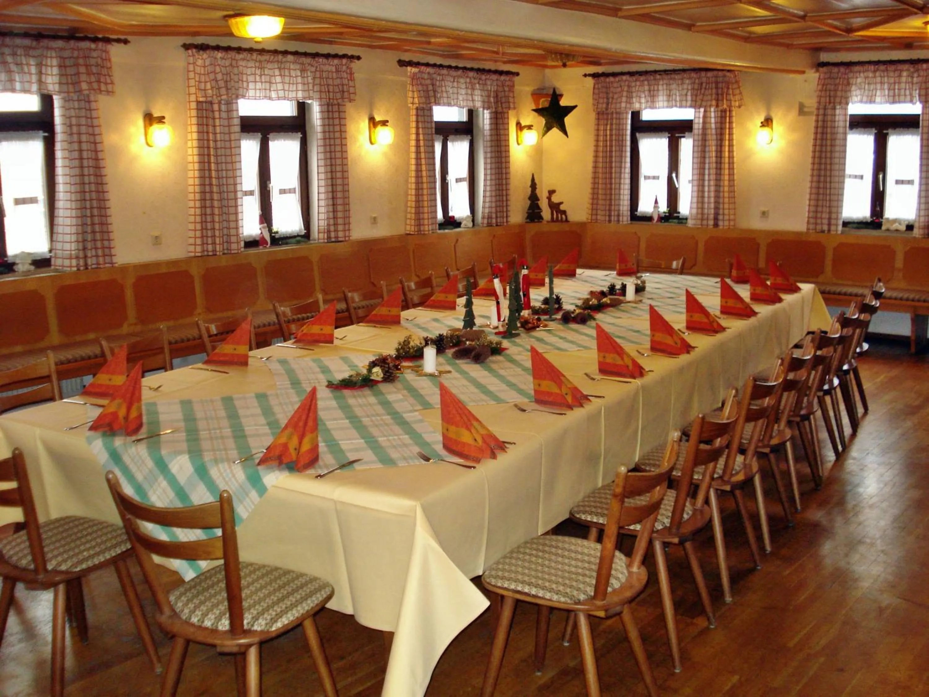 Restaurant/places to eat in Akzent Hotel Goldener Ochsen