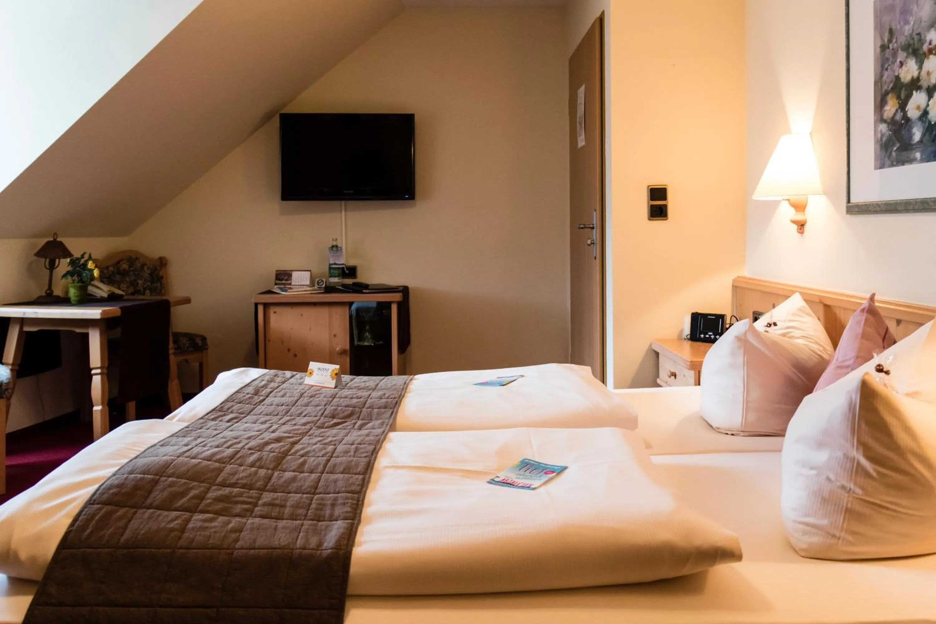 Photo of the whole room, Bed in AKZENT Hotel Am Bach