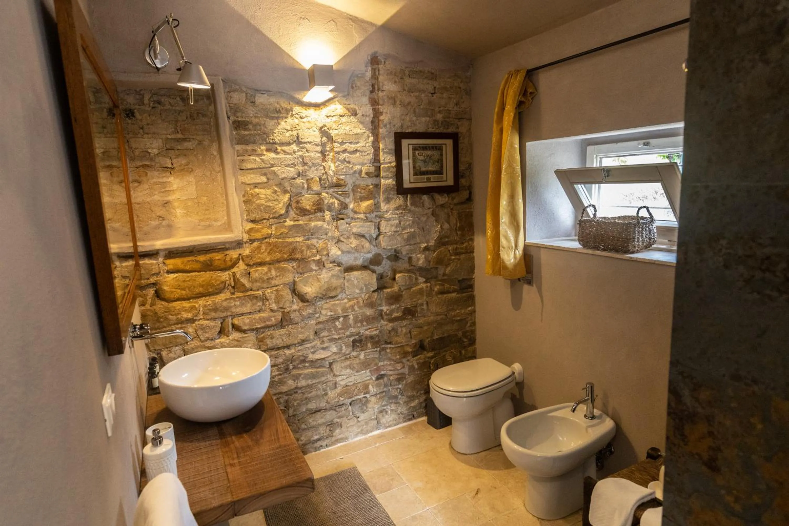 Bathroom in Tuttaterra