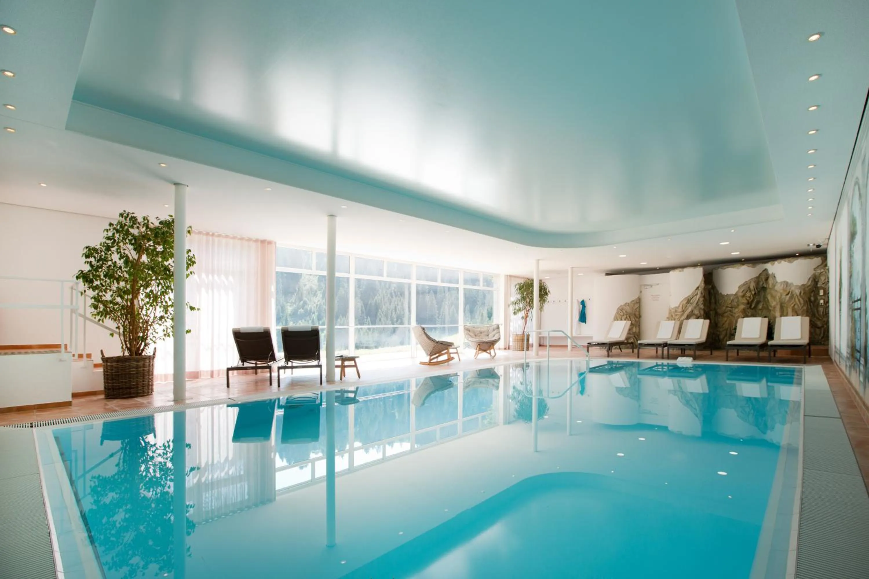 Swimming pool in Boutiquehotel Hohes Licht