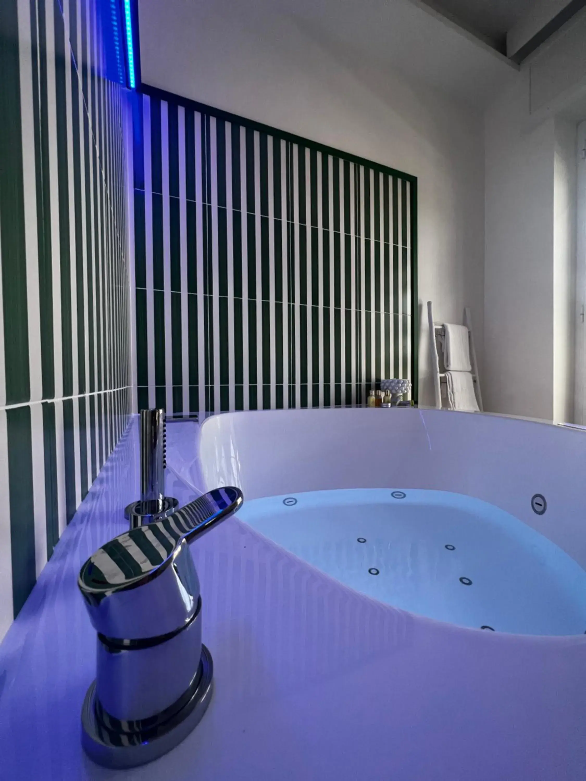 Suite with Spa Bath - single occupancy in Al Campanile Suite with Spa Bath - single occupancy in Al Campanile