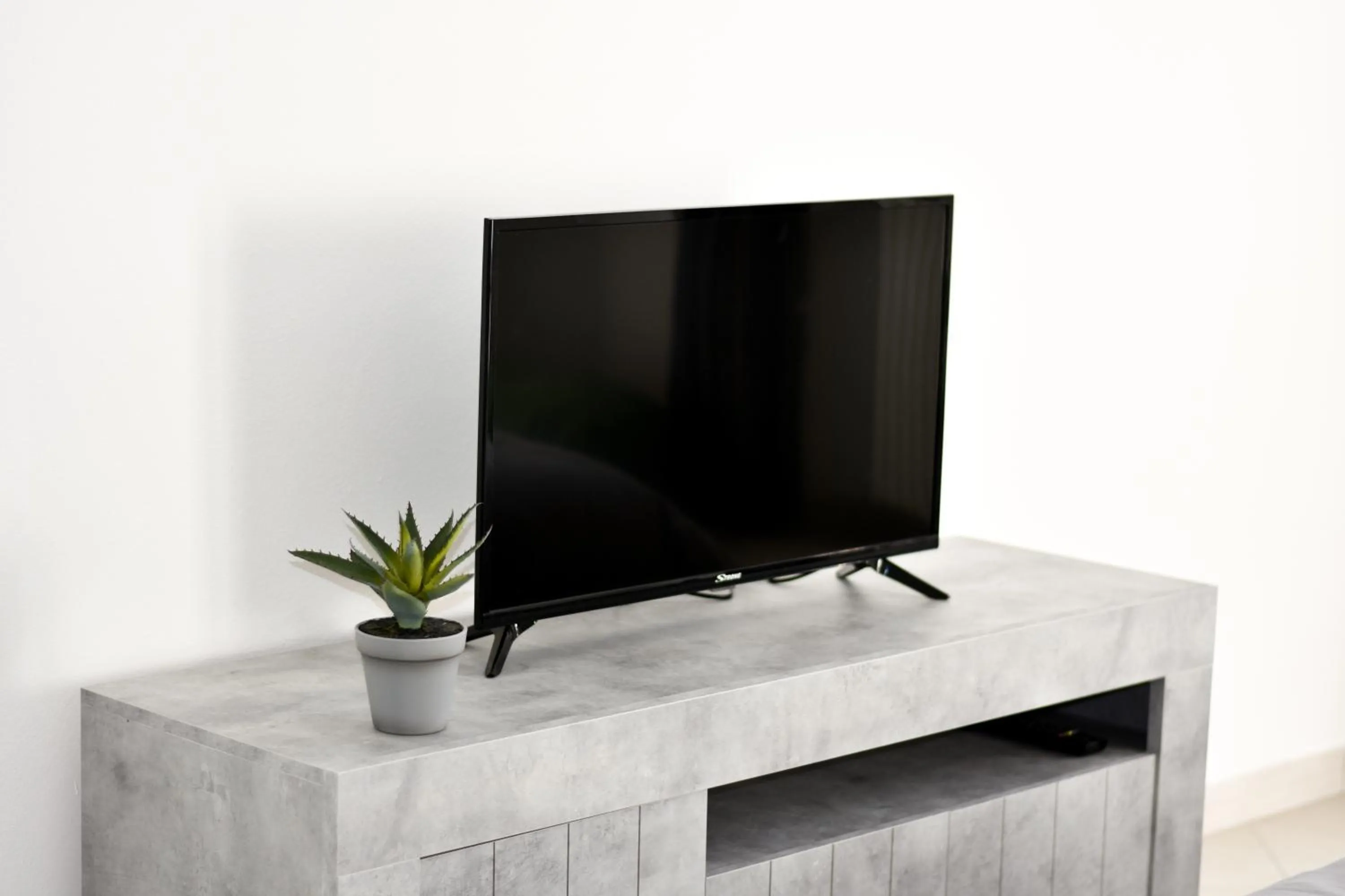 TV and multimedia in Vista sul Forte