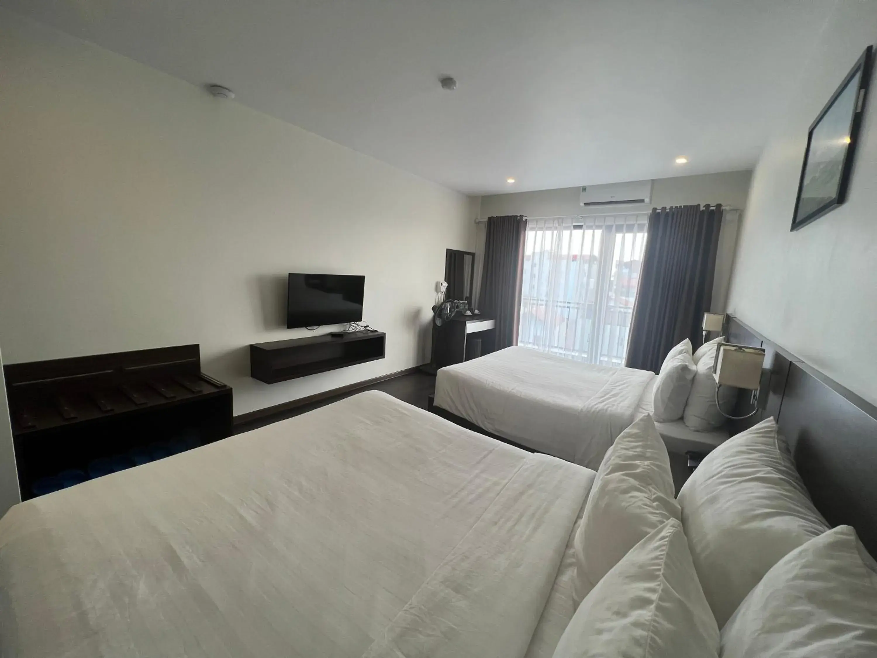 Bed in Paragon House and Residence Bed in Paragon House and Residence