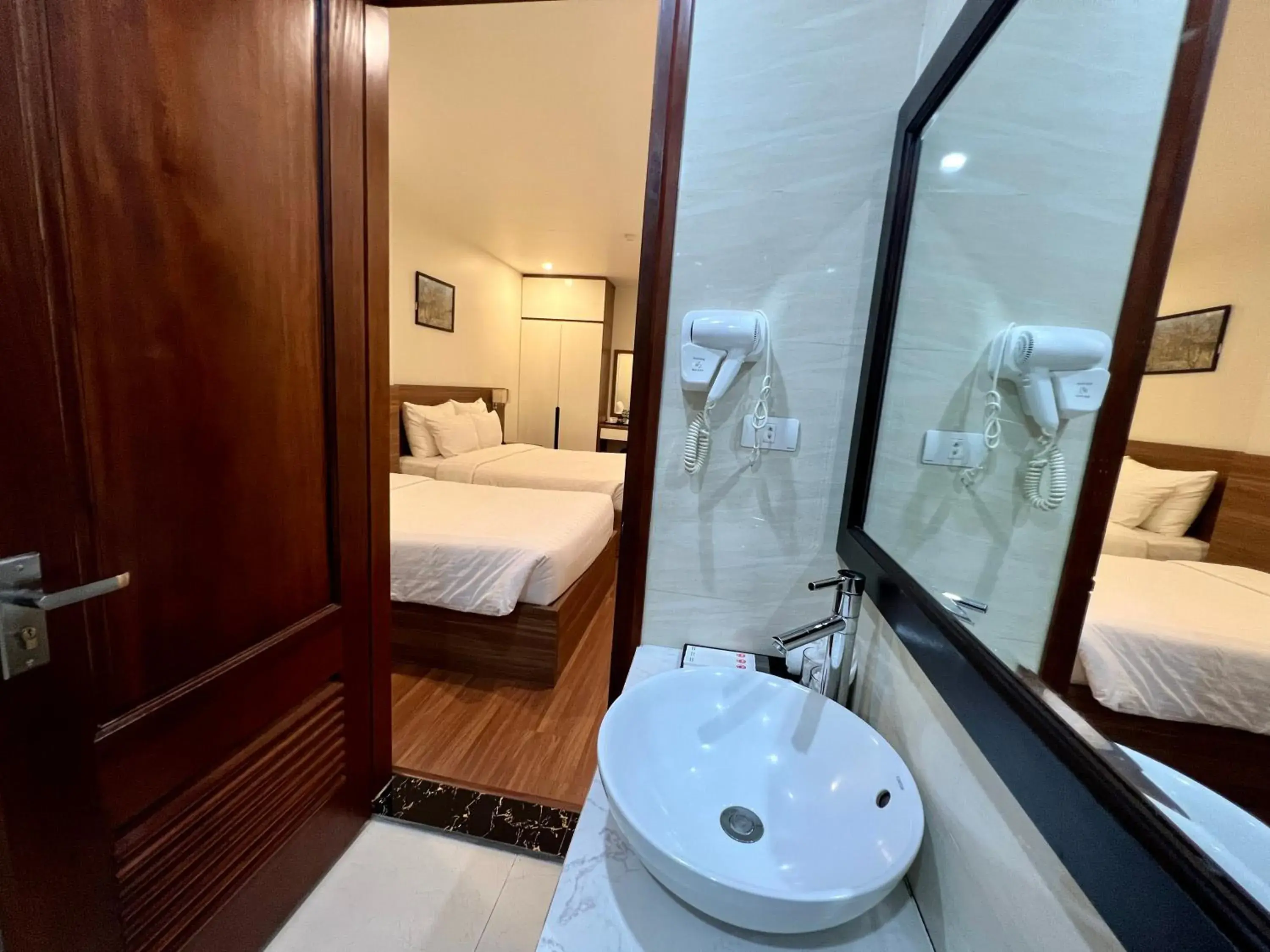 Bed in Paragon House and Residence Bed in Paragon House and Residence