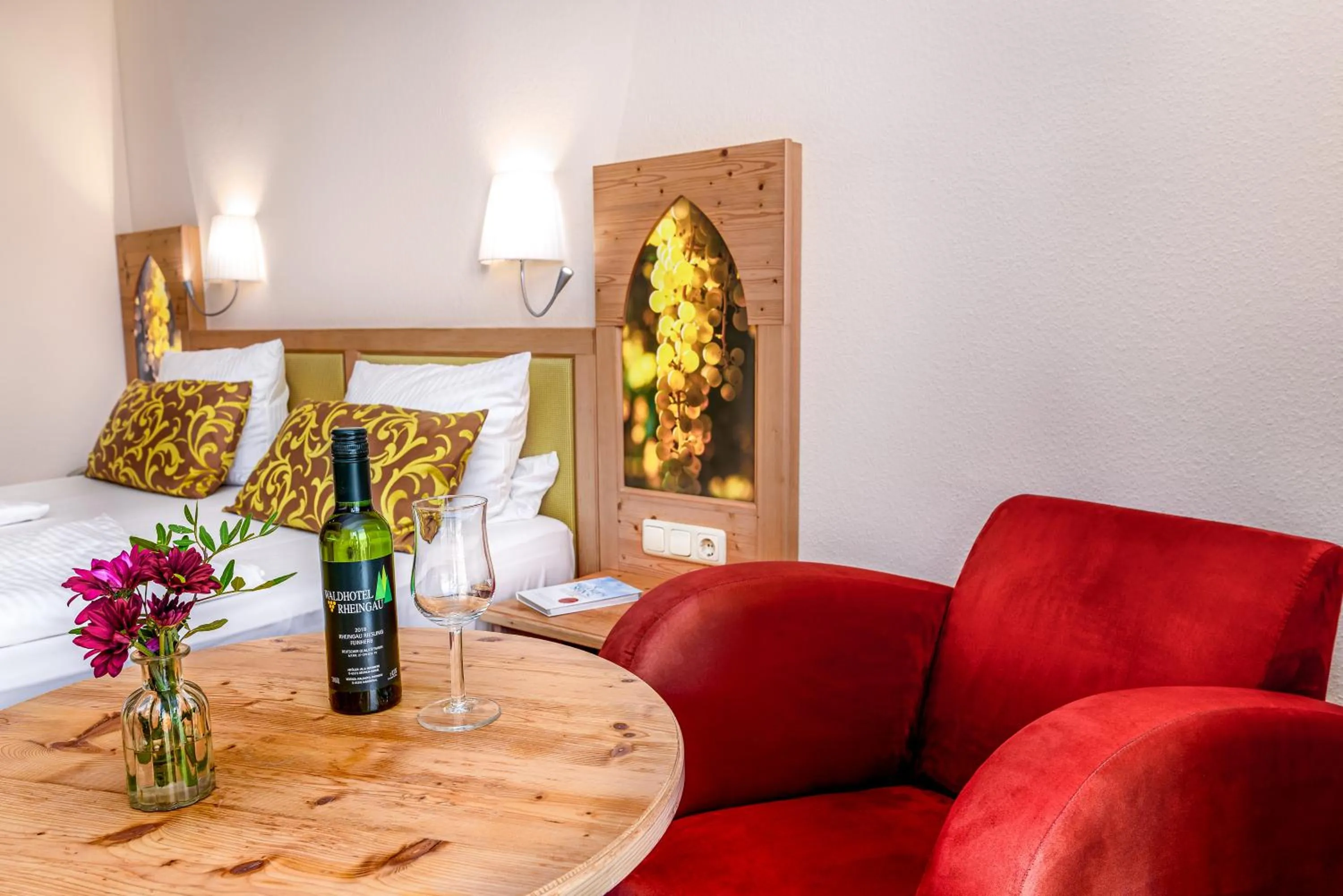 Bed in Akzent Waldhotel Rheingau