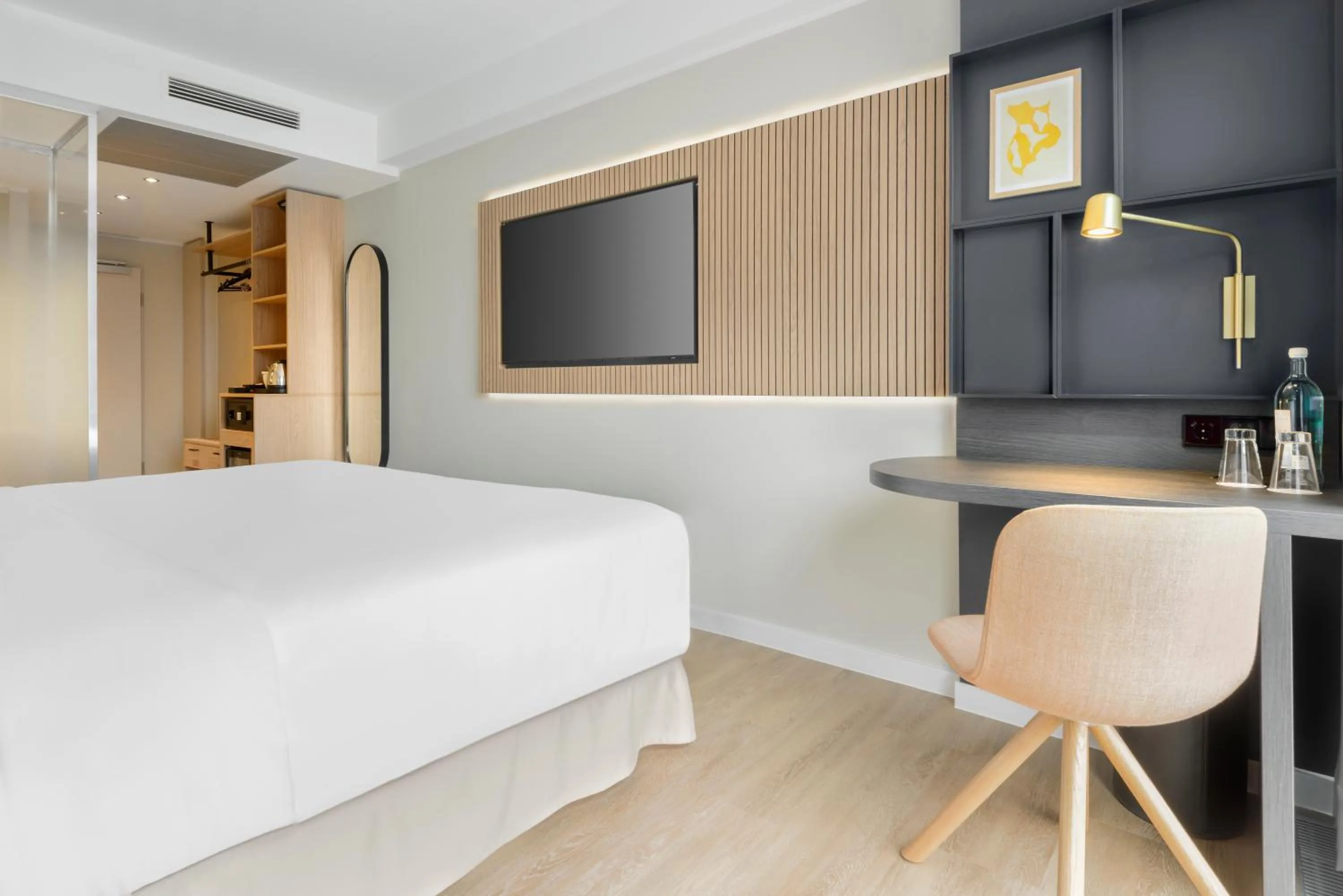 Bed in Barceló Dresden Newa