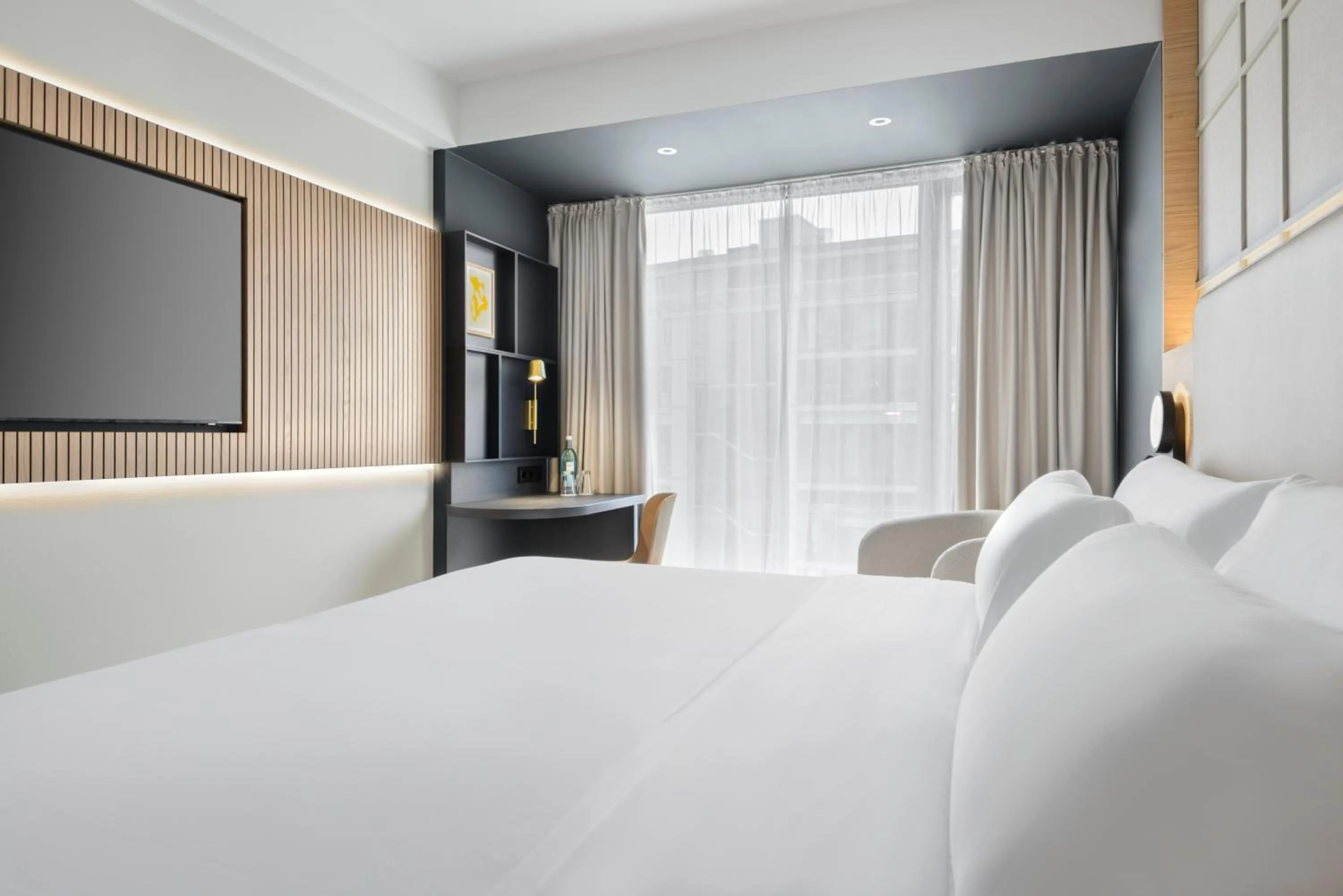 Bed in Barceló Dresden Newa