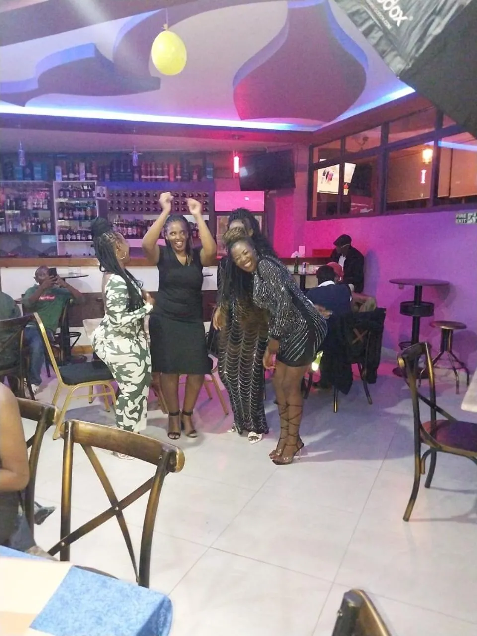 Two Oceans Hotel Voi
